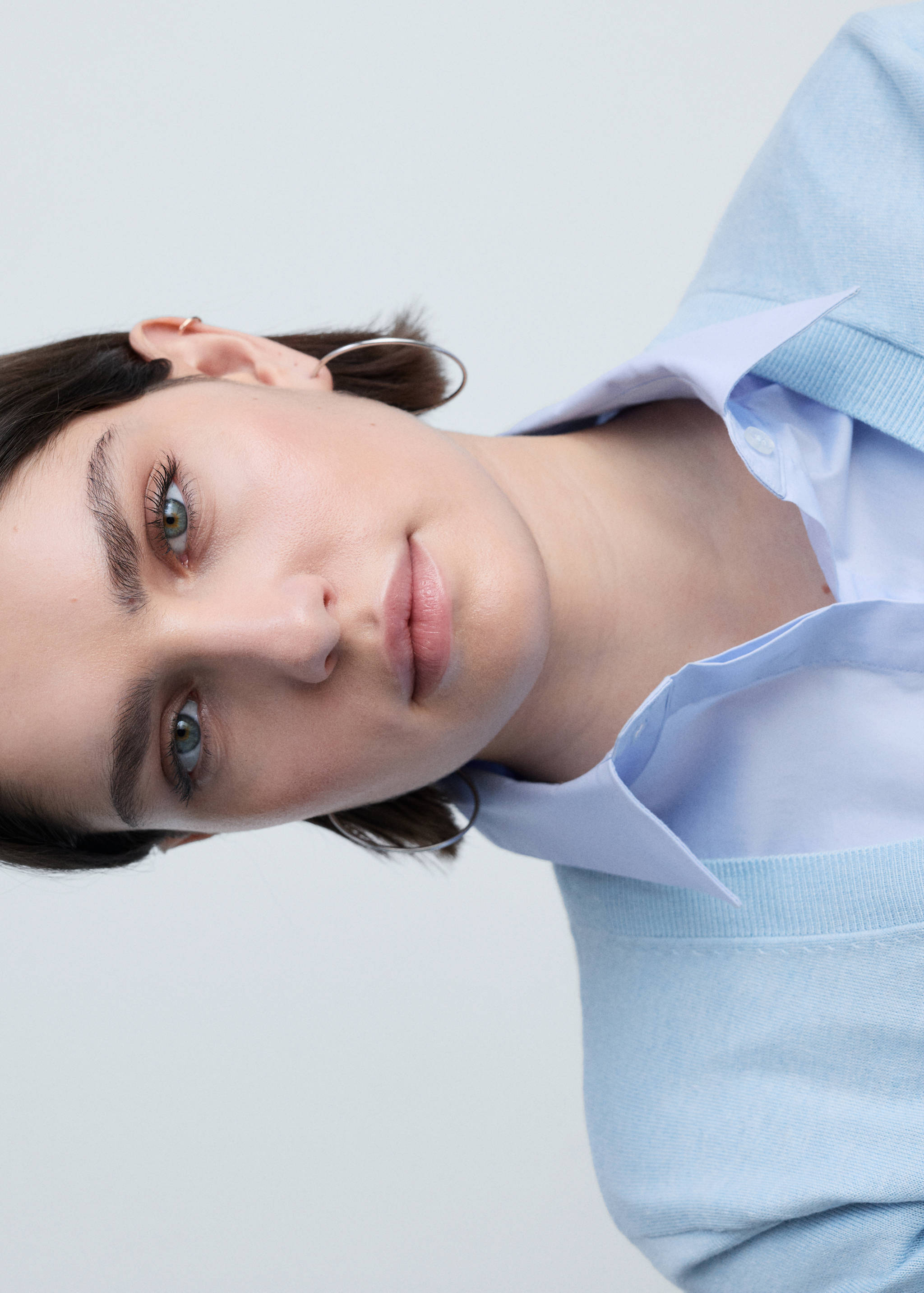 Strickpullover mit V-Ausschnitt - Detail des Artikels 4