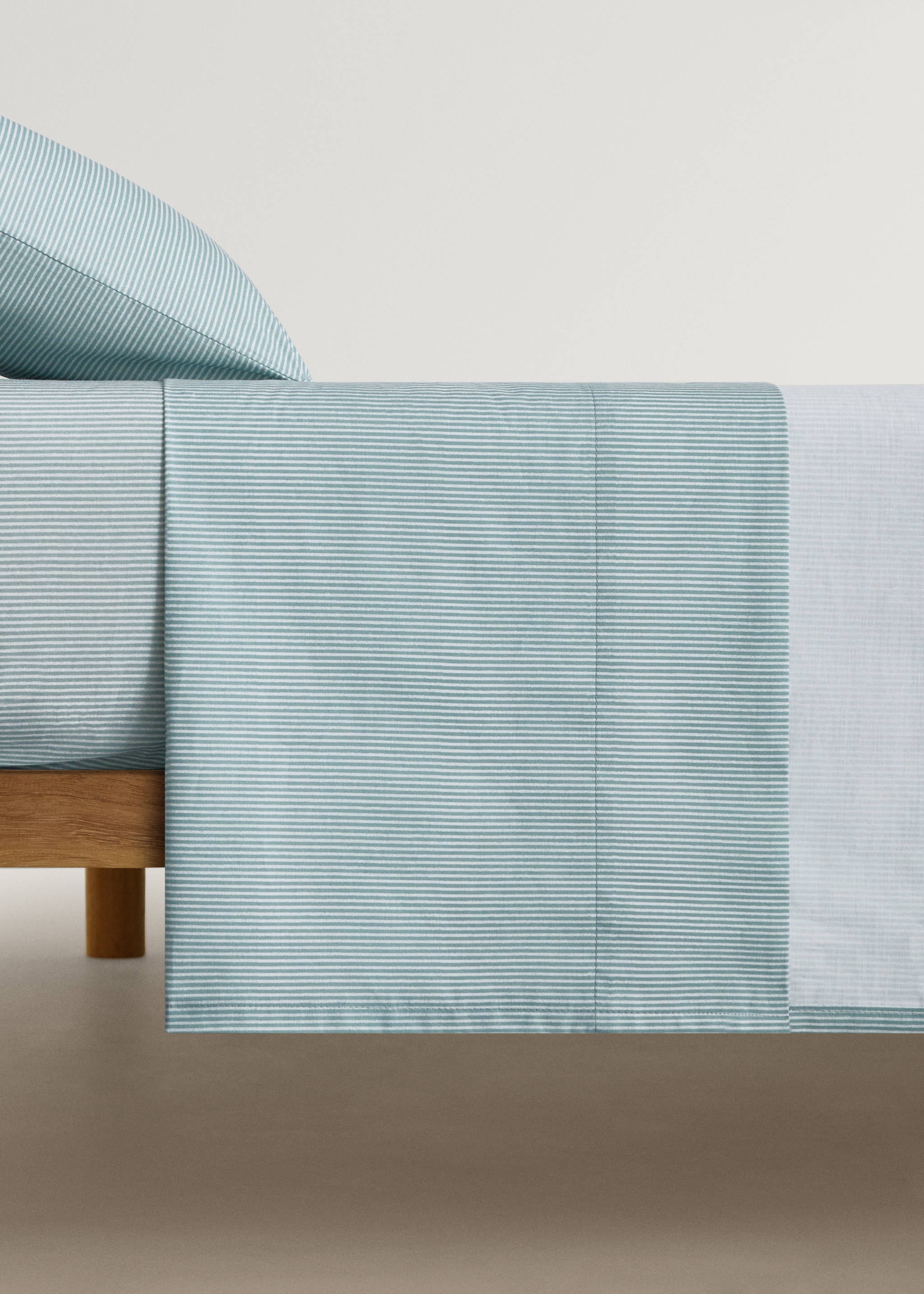 Gestreiftes Spannbettlaken aus Baumwoll-Perkal für Kinderbettchen - Artikel ohne Model