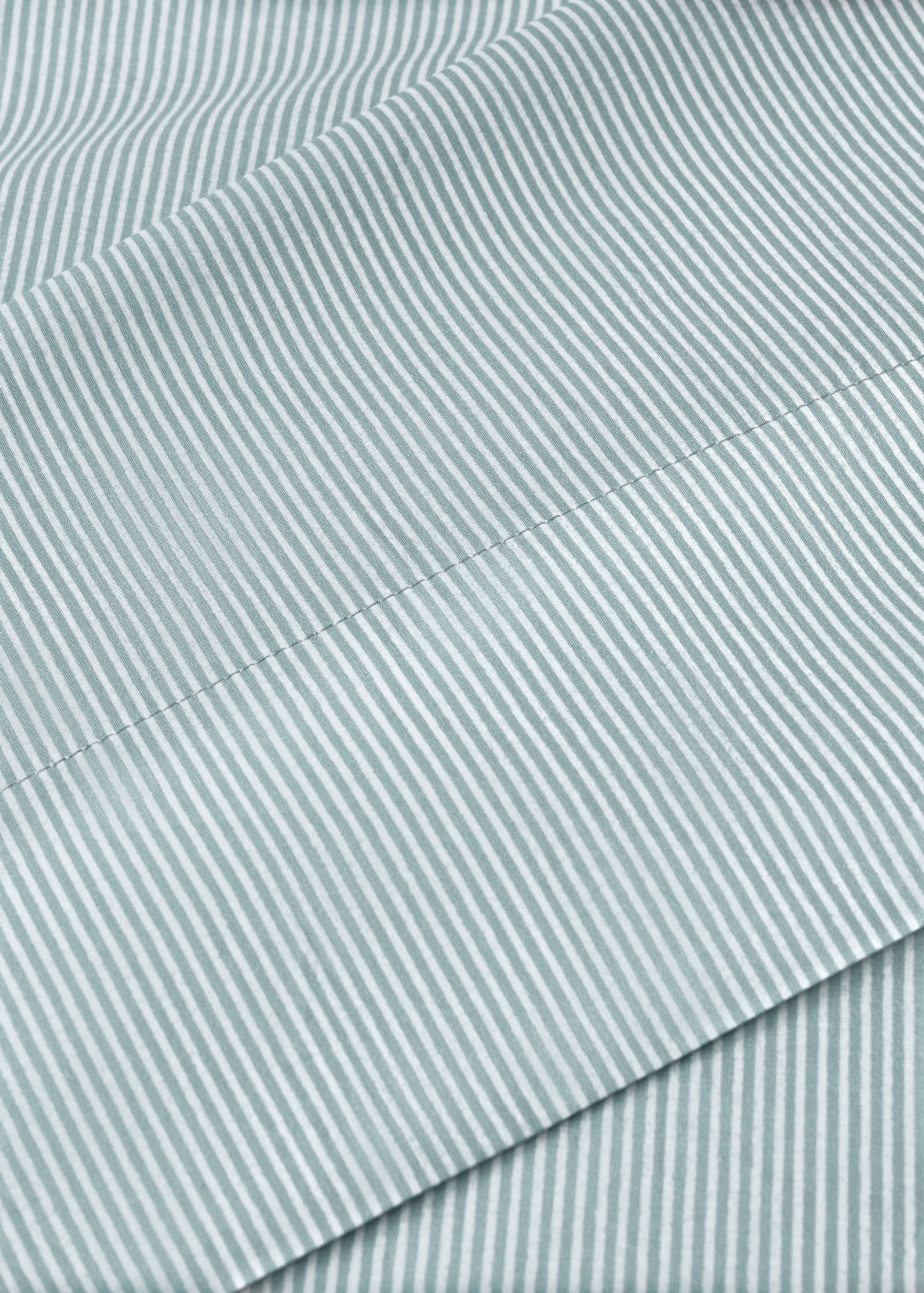 Gestreiftes Spannbettlaken aus Baumwoll-Perkal für Kinderbettchen - Detail des Artikels 1