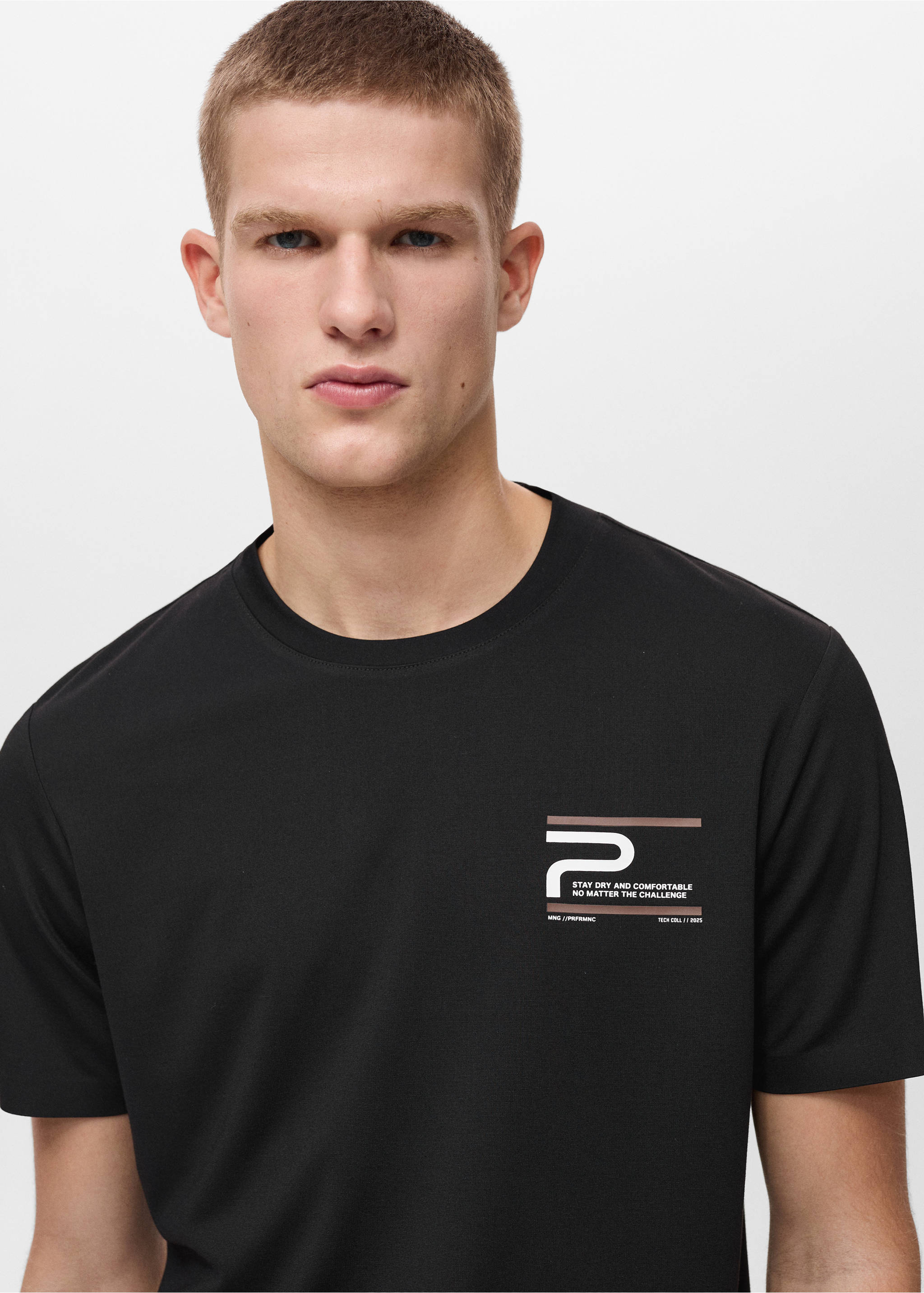 COOLMAX® slim-fit printed t-shirt - Details of the article 1, Black. Ref: 87004408-00.