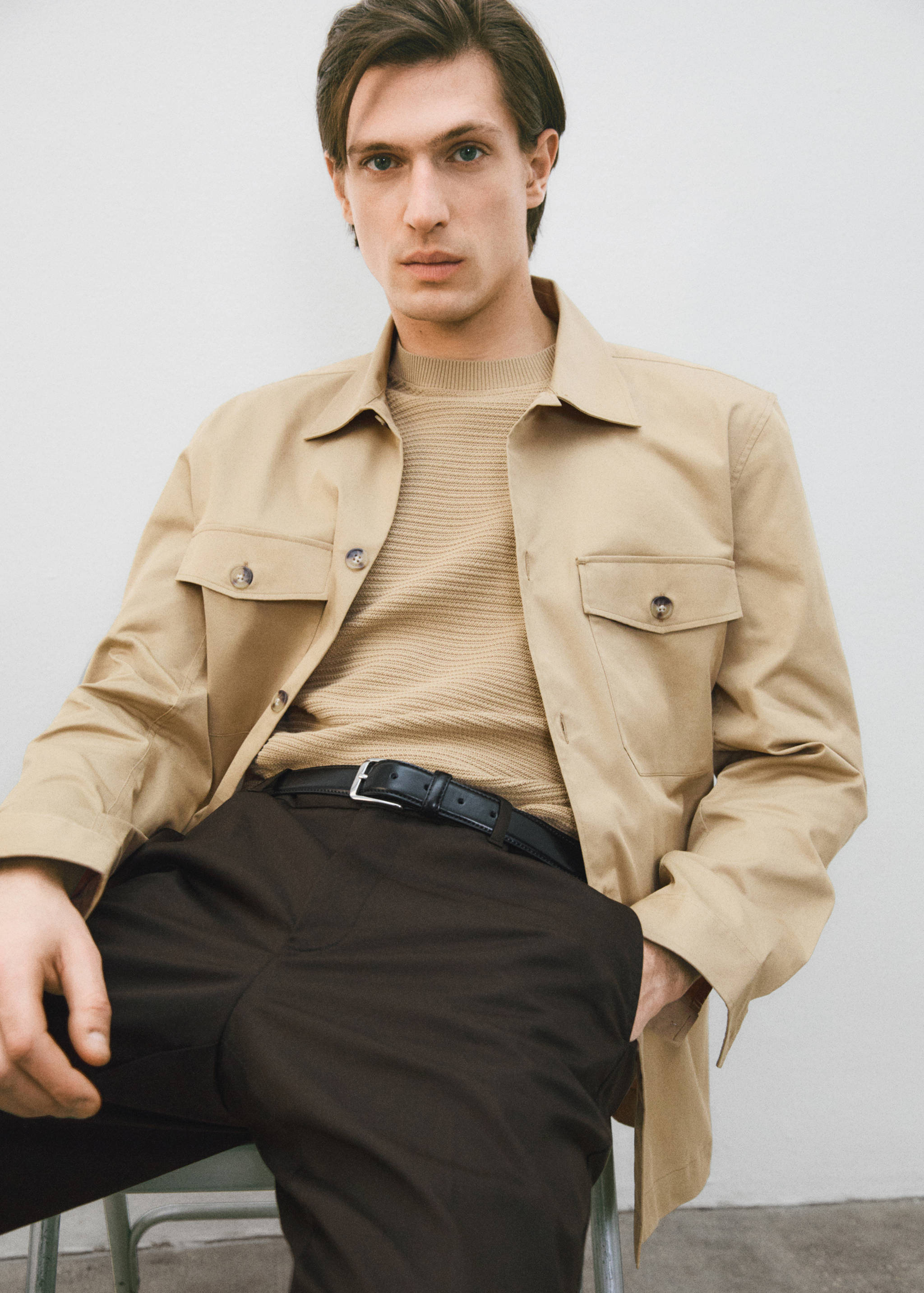 Regular-fit cotton overshirt with pockets - Details of the article 3