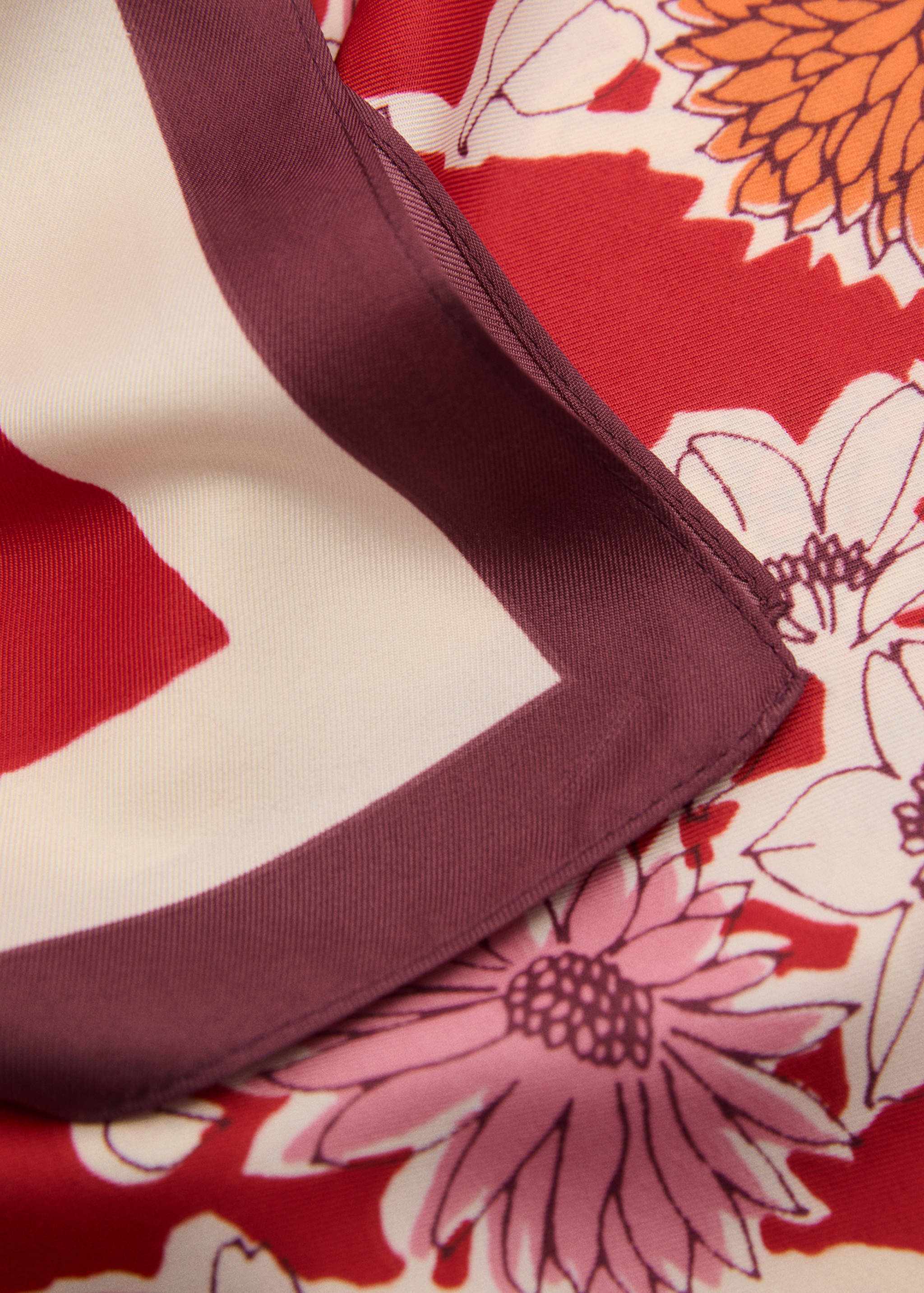 Floral satin scarf - Medium plane