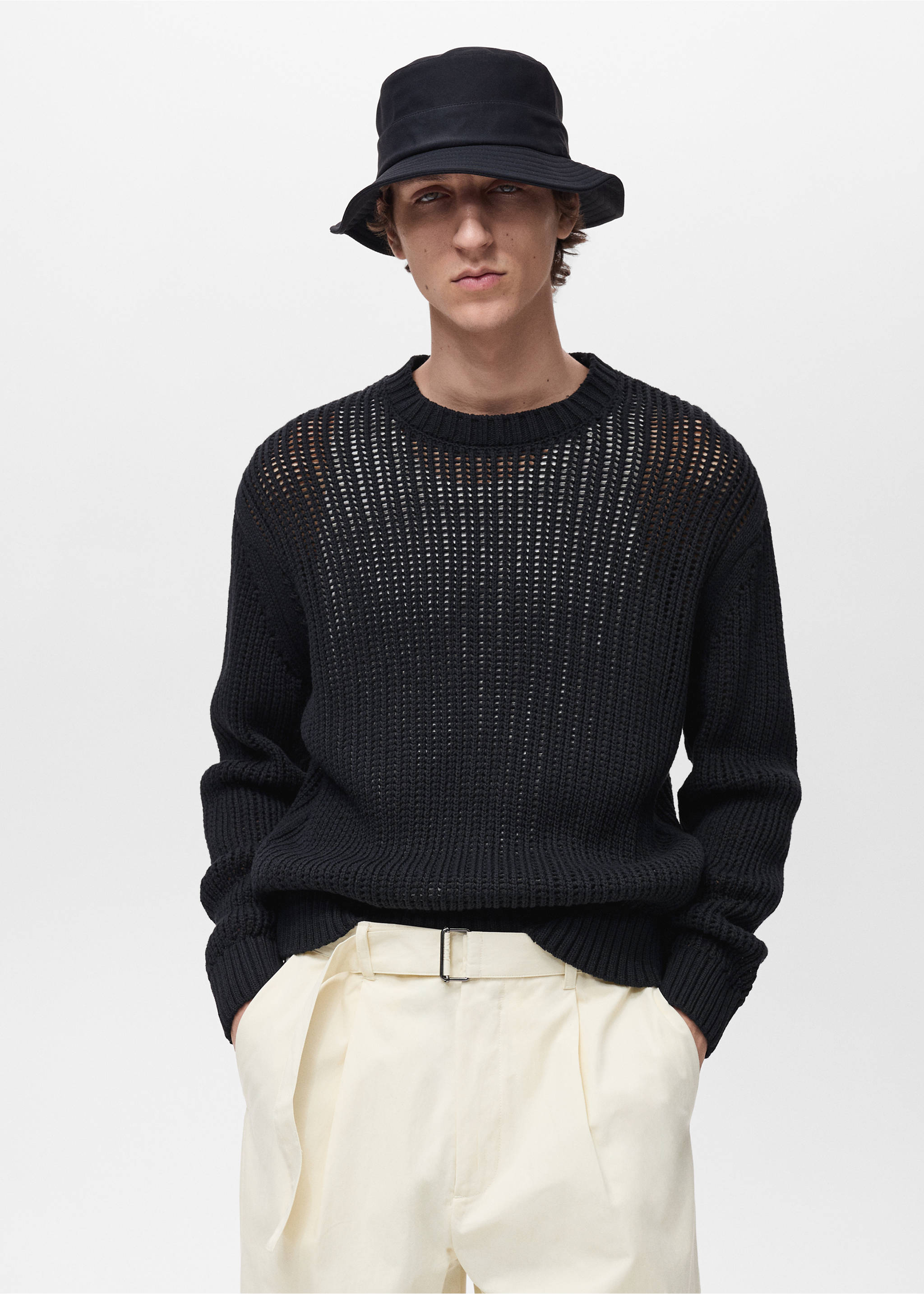 100% cotton openwork knitted sweater - Medium plane, Black. Ref: 87004414-00.