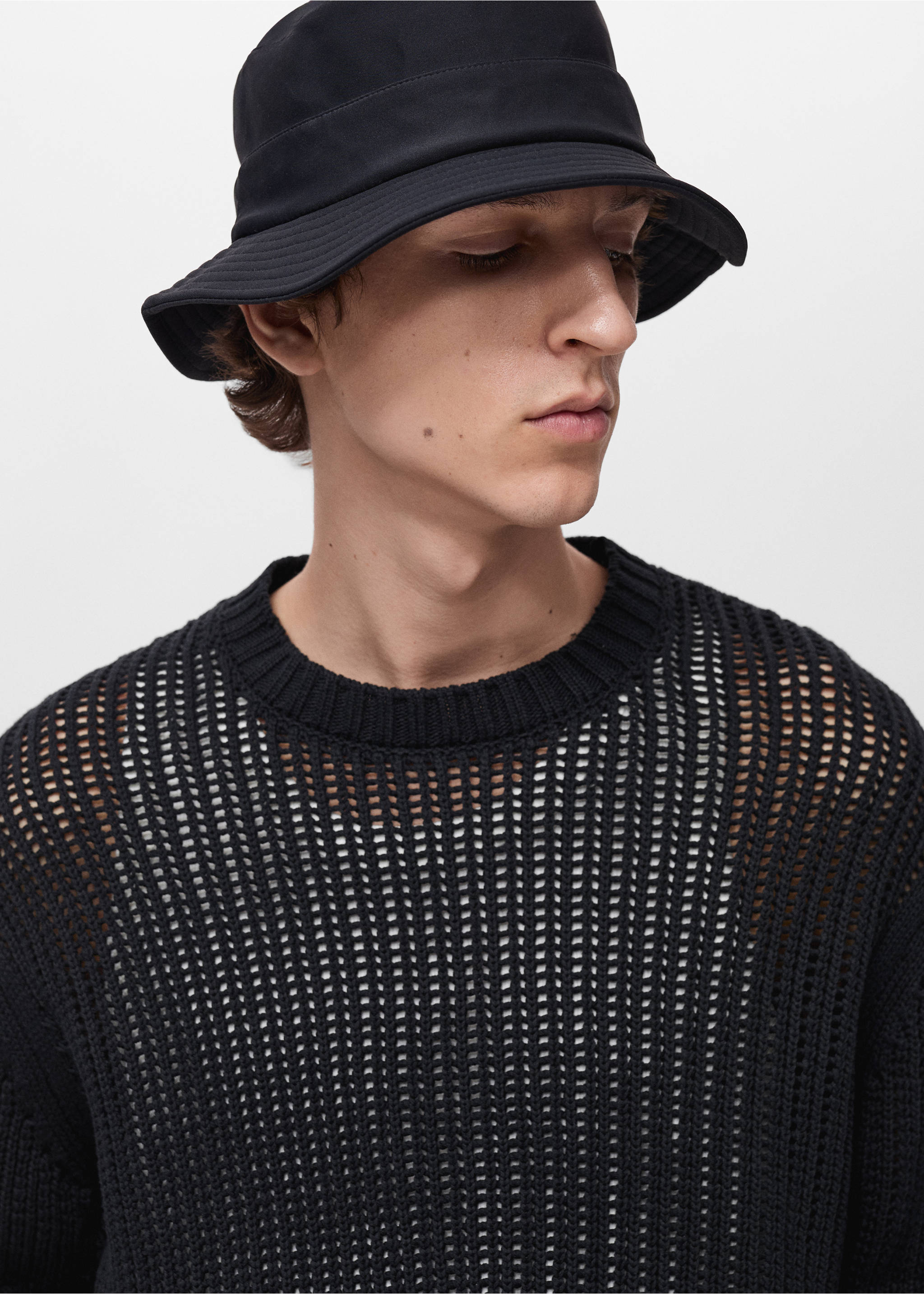 100% cotton openwork knitted sweater - Details of the article 6, Black. Ref: 87004414-00.