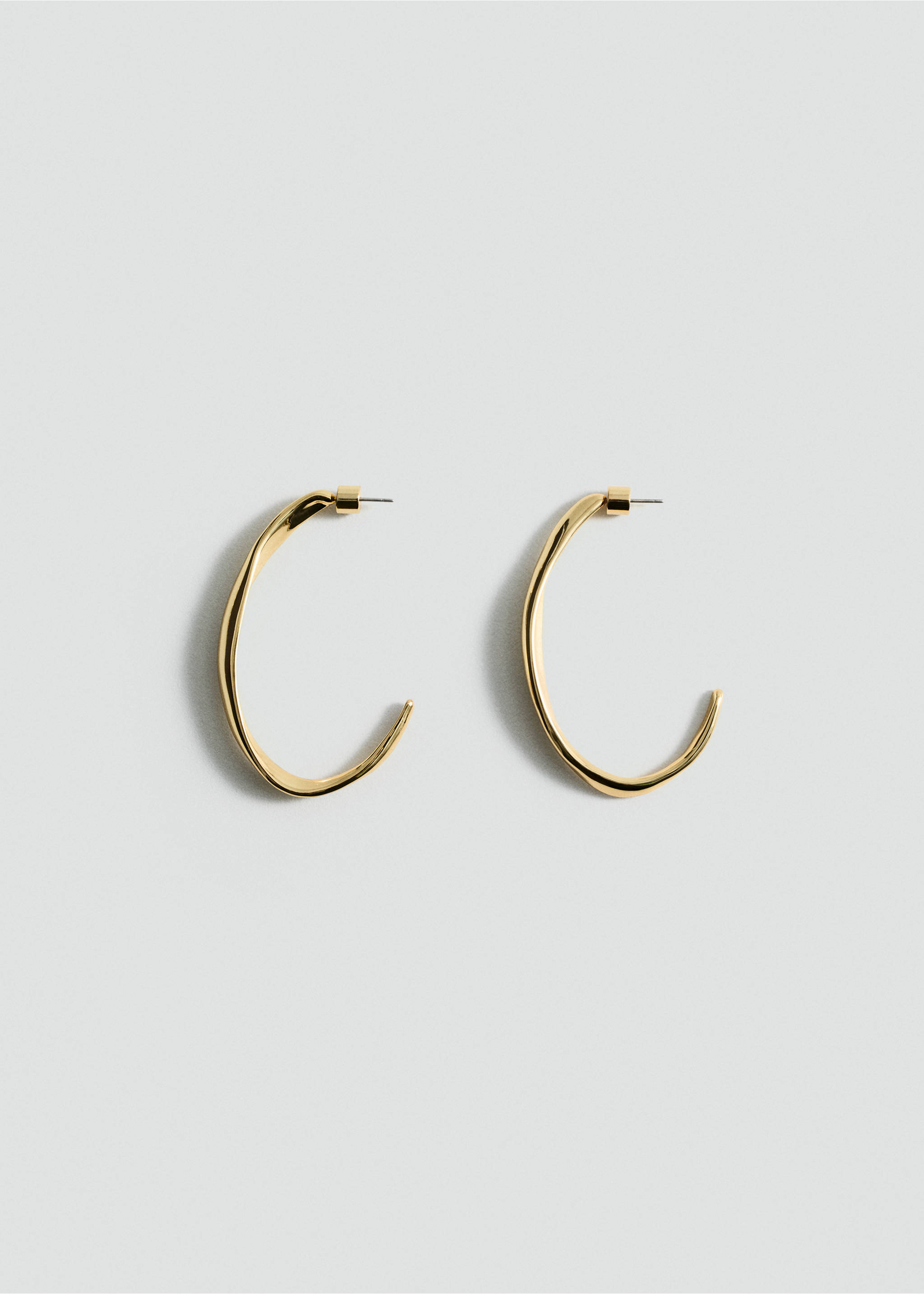 Pendientes aros irregulares - Artículo sin modelo, Oro. Ref: 87004418-00.