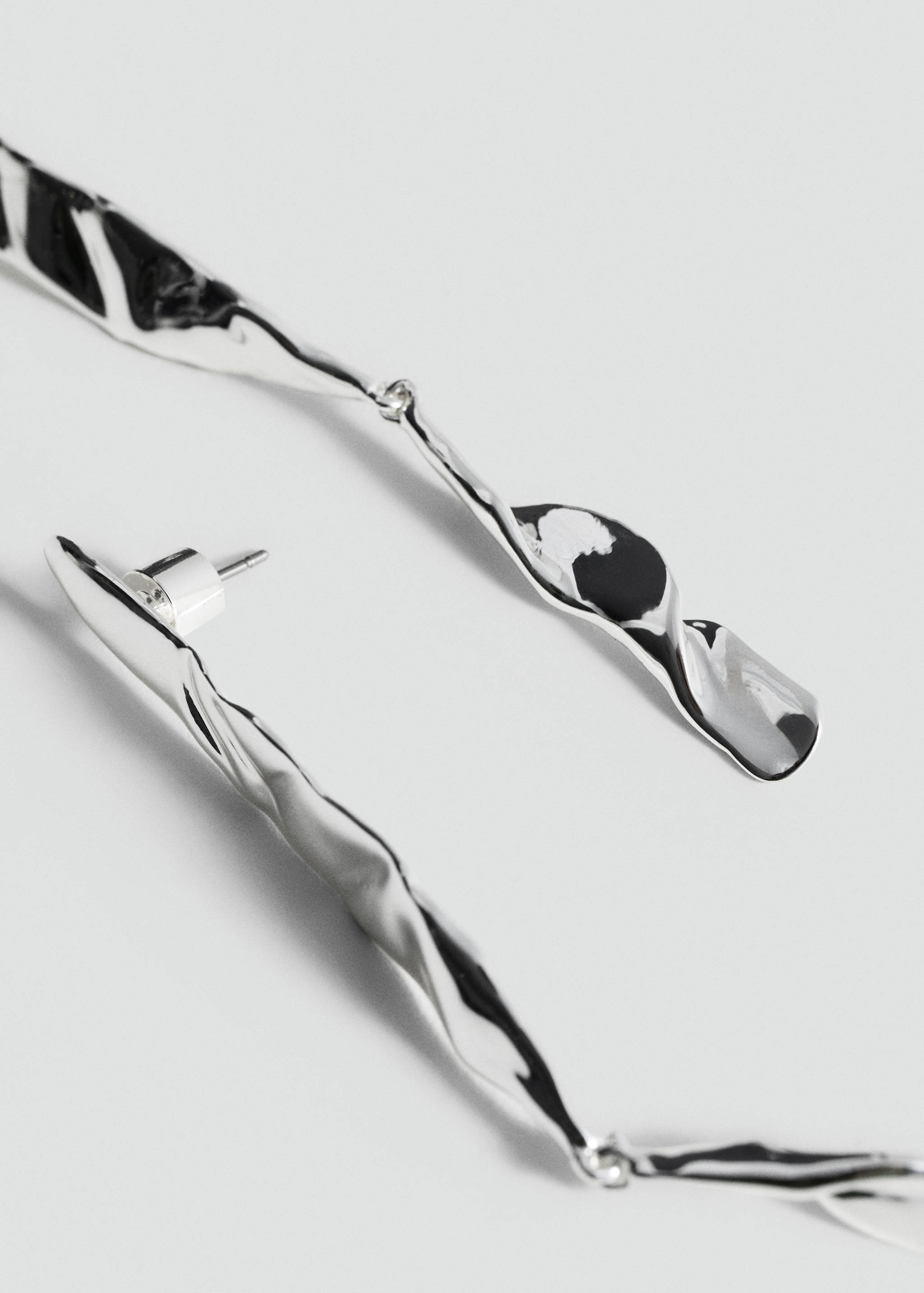 Rigid textured earrings - Medium plane