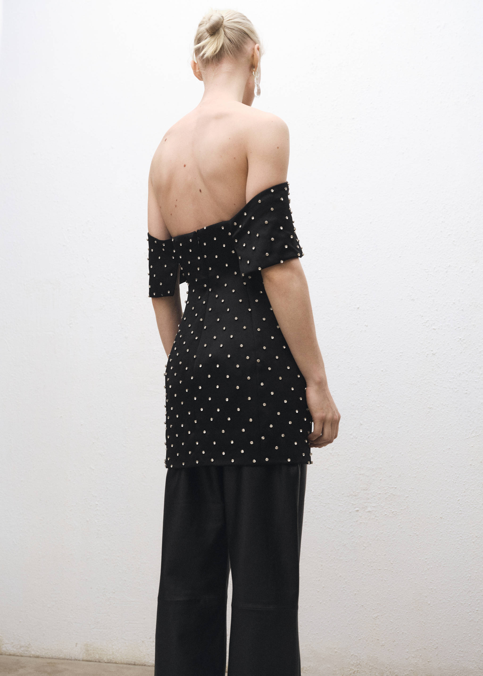 Strapless dress with shiny details - Reverse of the article