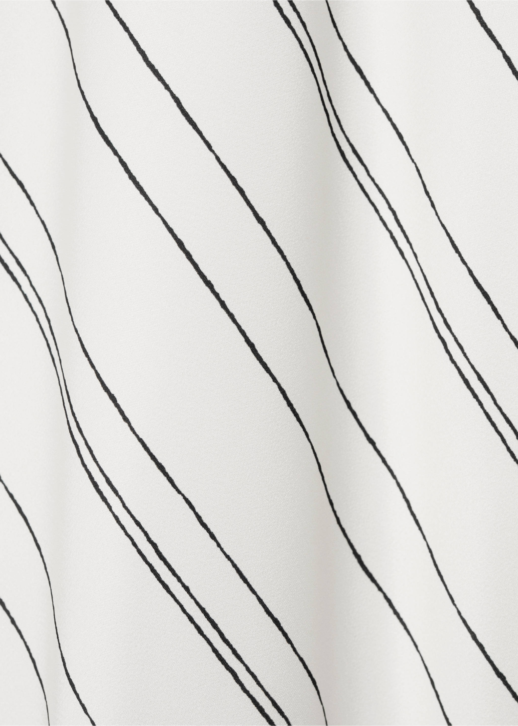 Randig satin klänning - Detaljer om artikeln 8, Vit. Ref: 87004782-00.