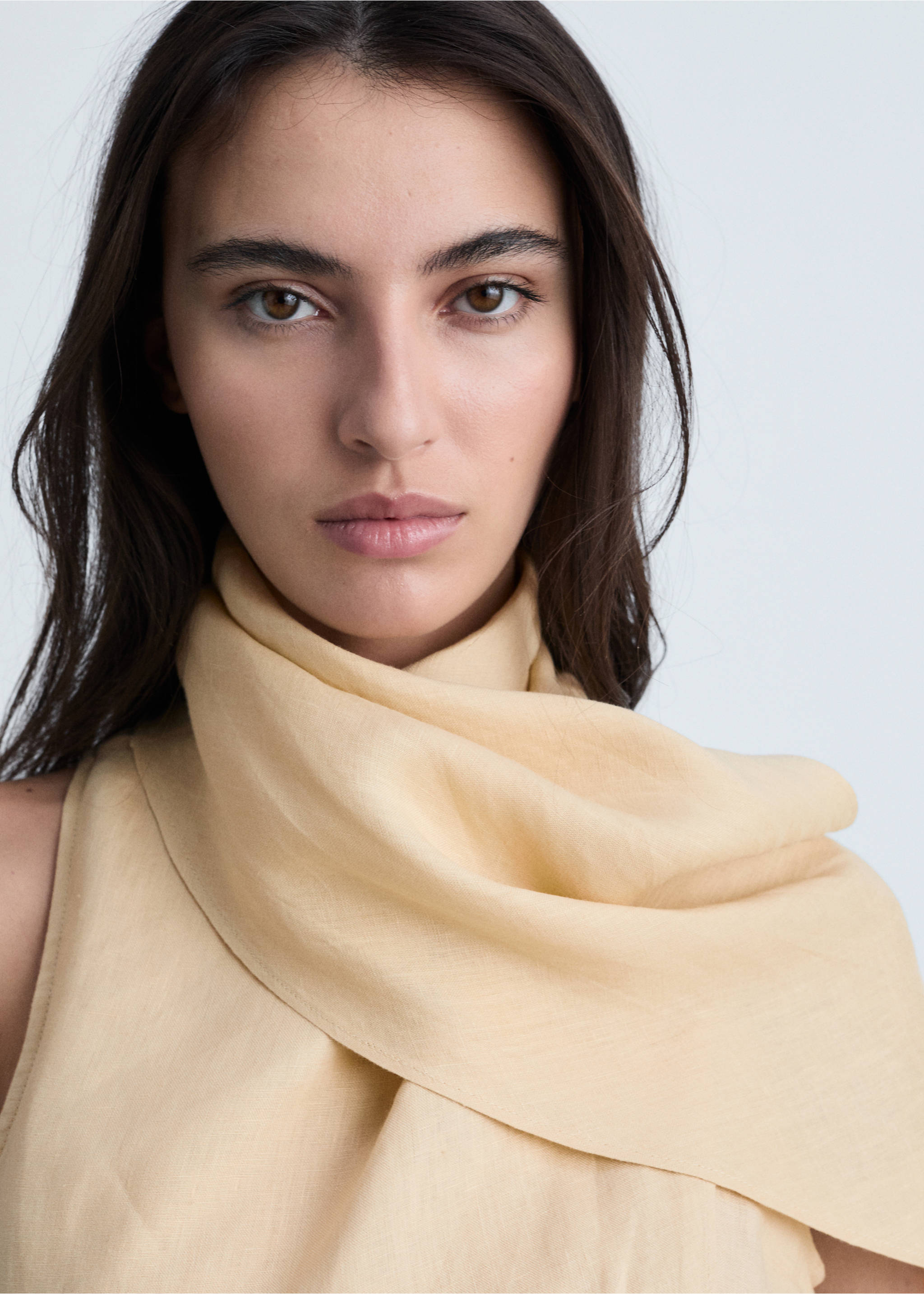 Belt linen dress - Details of the article 1, Sand. Ref: 87004783-00.