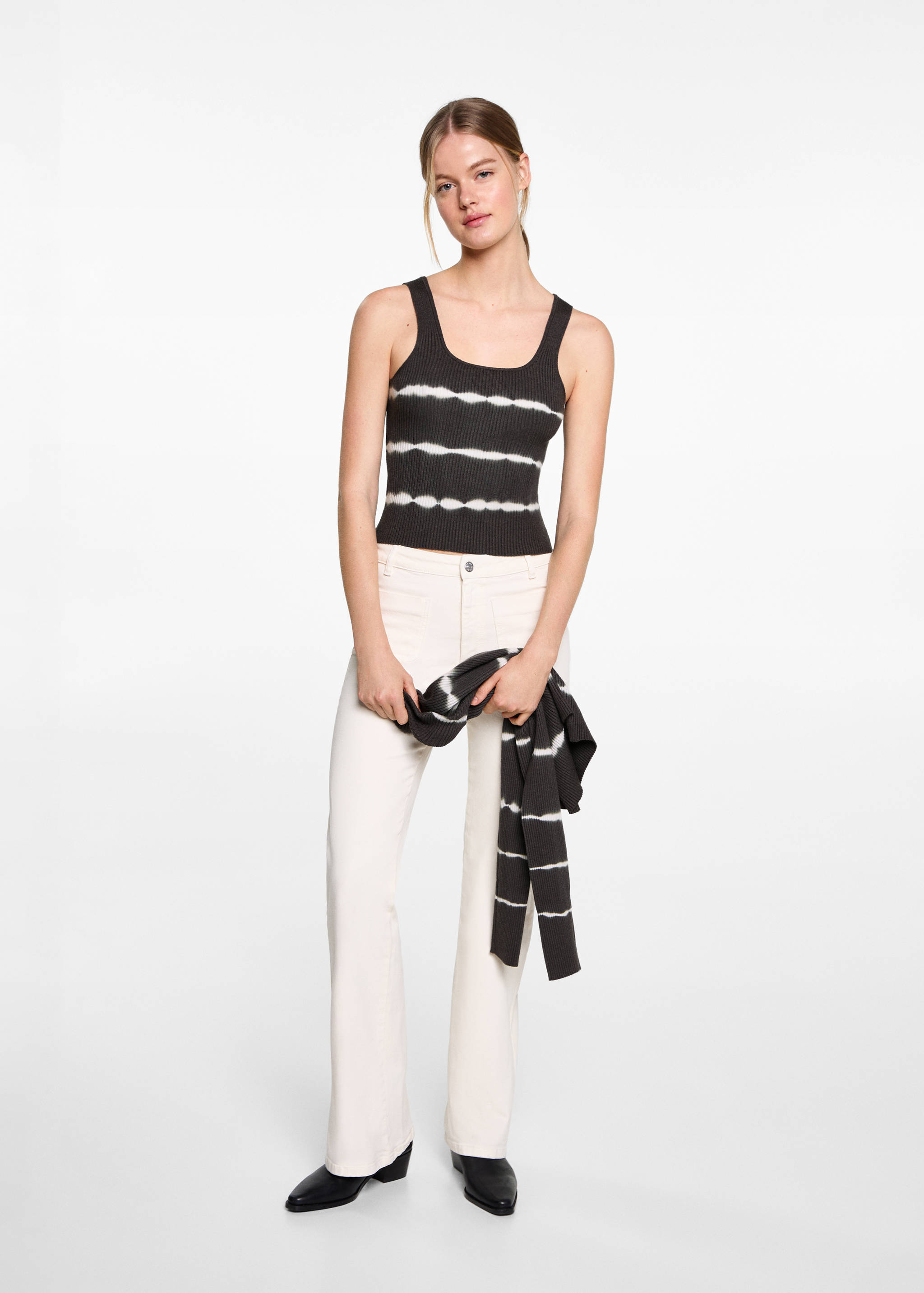 Top in Batikoptik - Allgemeine Ansicht