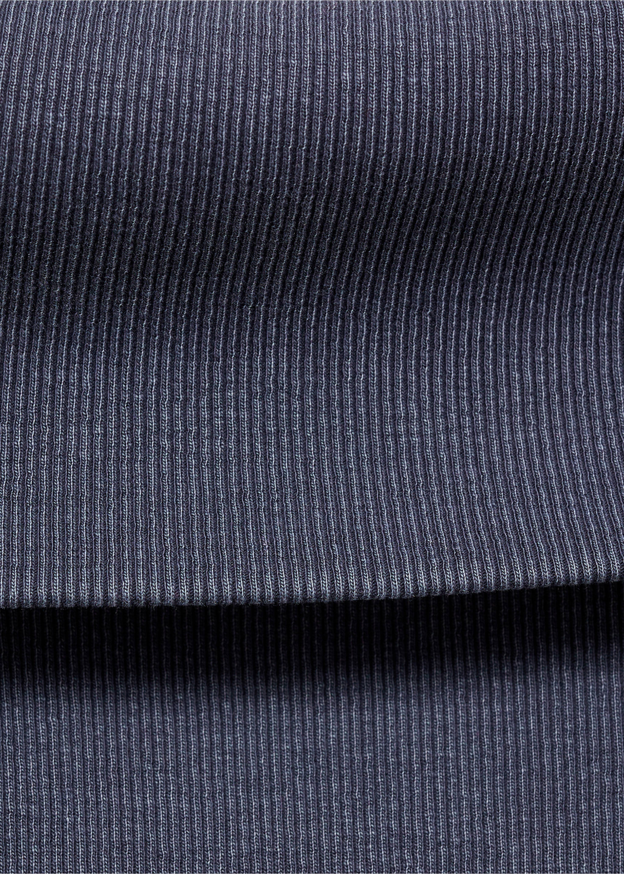 Off-shoulder T-shirt - Details of the article 8, Dark Navy. Ref: 87004791-00.