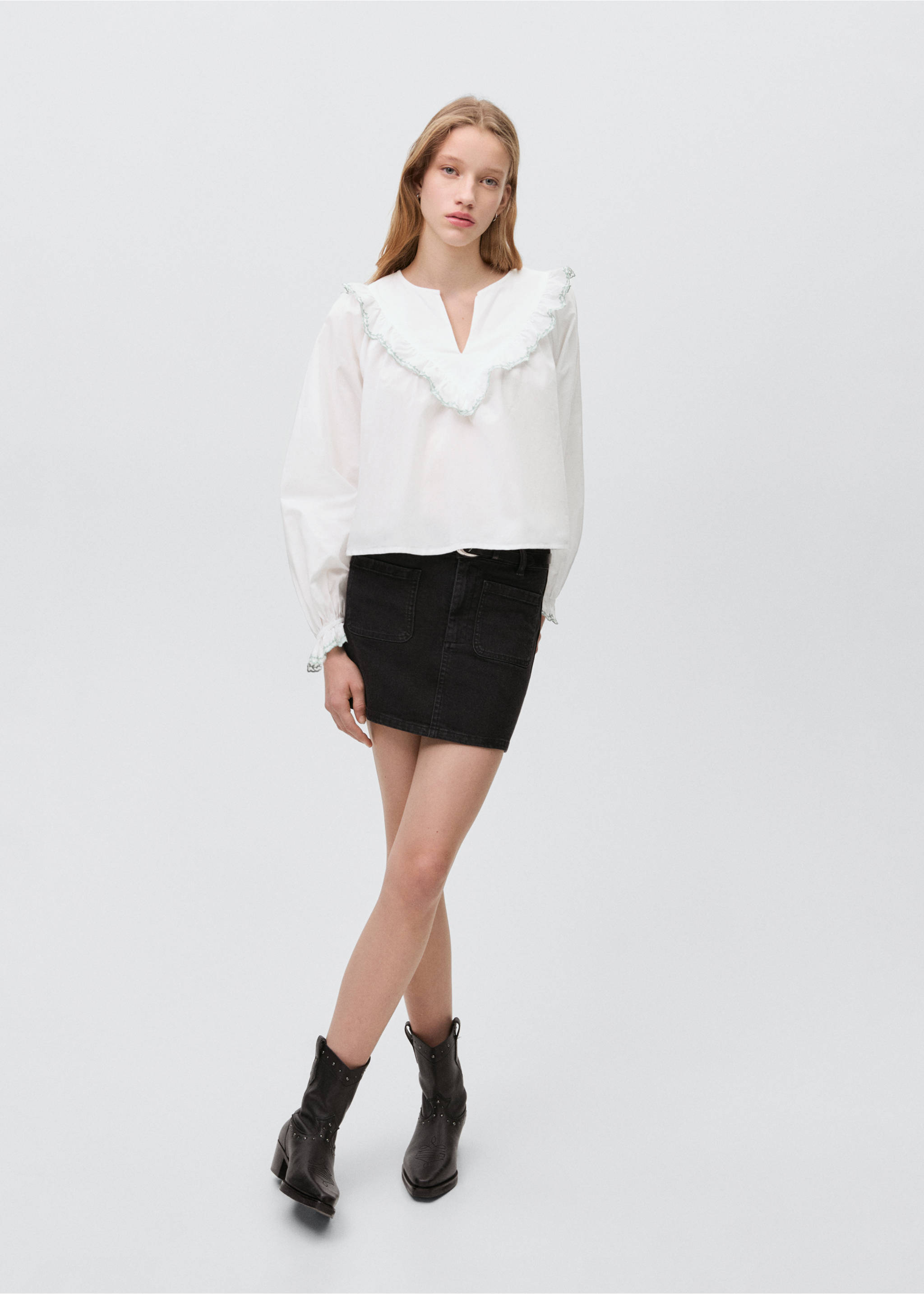 Ruffle neck blouse - General plane, Off White. Ref: 87004792-00.