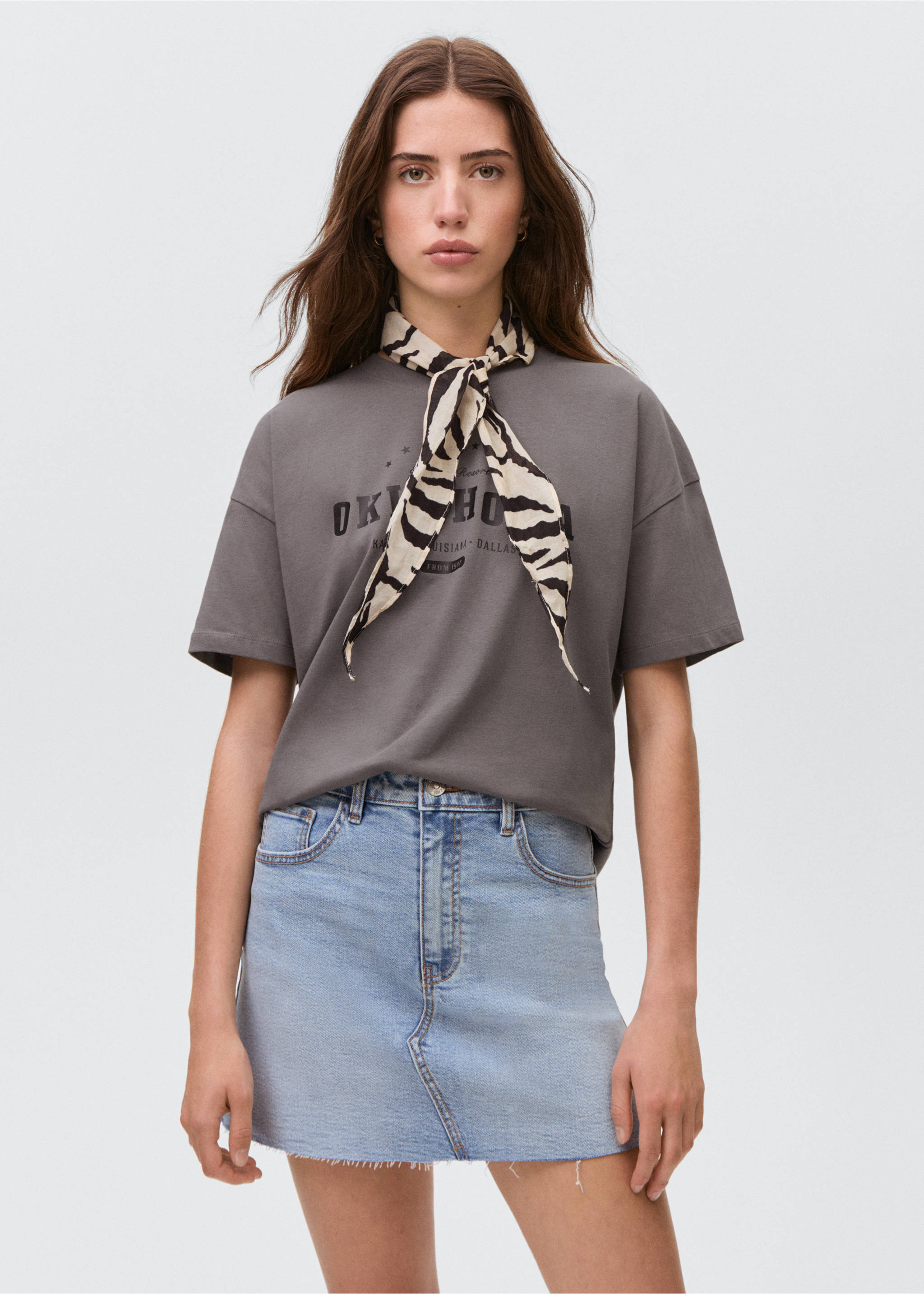 T-Shirt mit Schriftzug - Mittlere Ansicht, Anthrazit. Ref: 87005741-00.