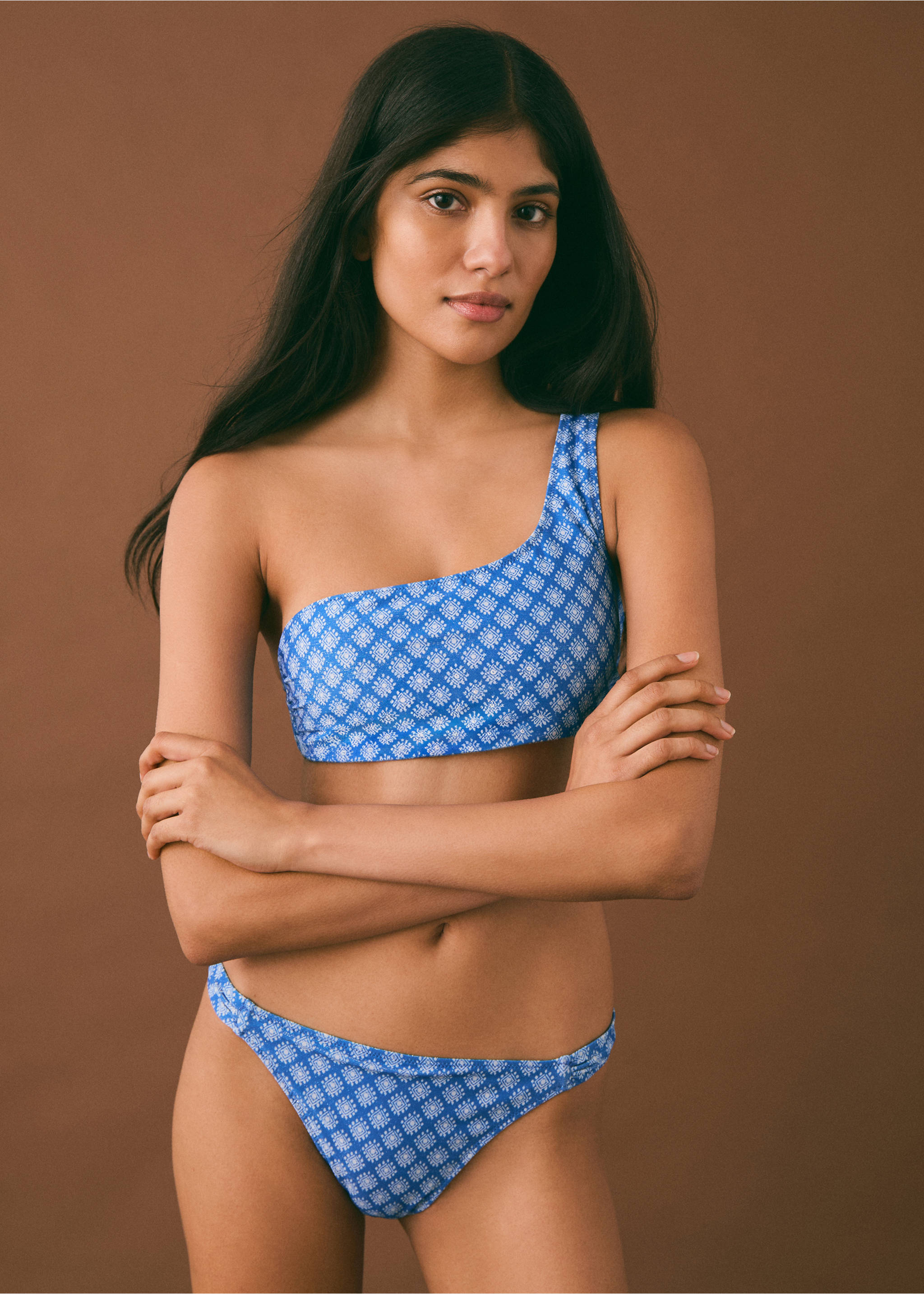 Asymmetrical printed bikini - Medium plane, Vibrant blue. Ref: 87005754-00.