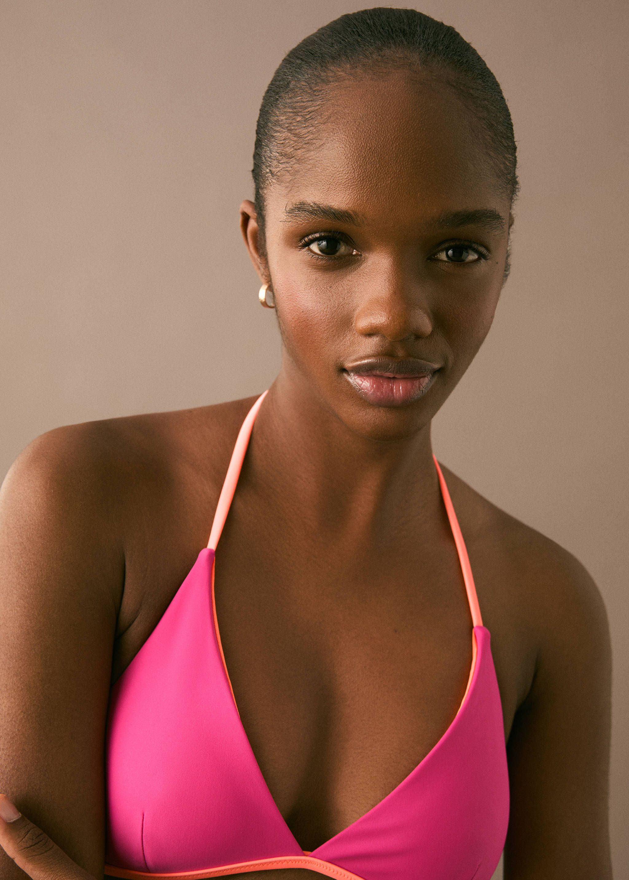 Tweekleurige bikini - Detail van het artikel 1