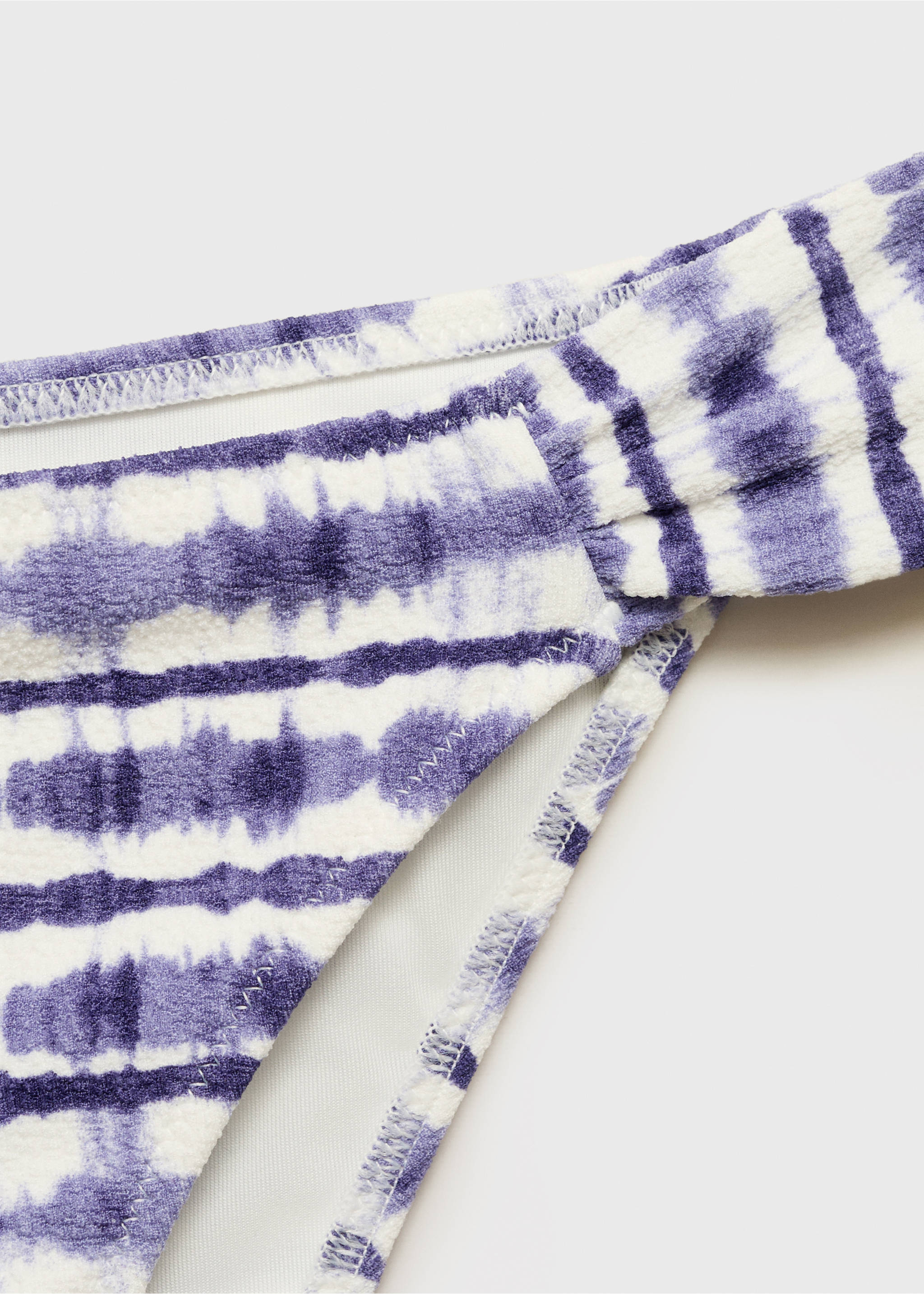 Biquíni assimétrico tie-dye - Pormenor do artigo 8, Azul-marinho escuro. Ref: 87005766-00.