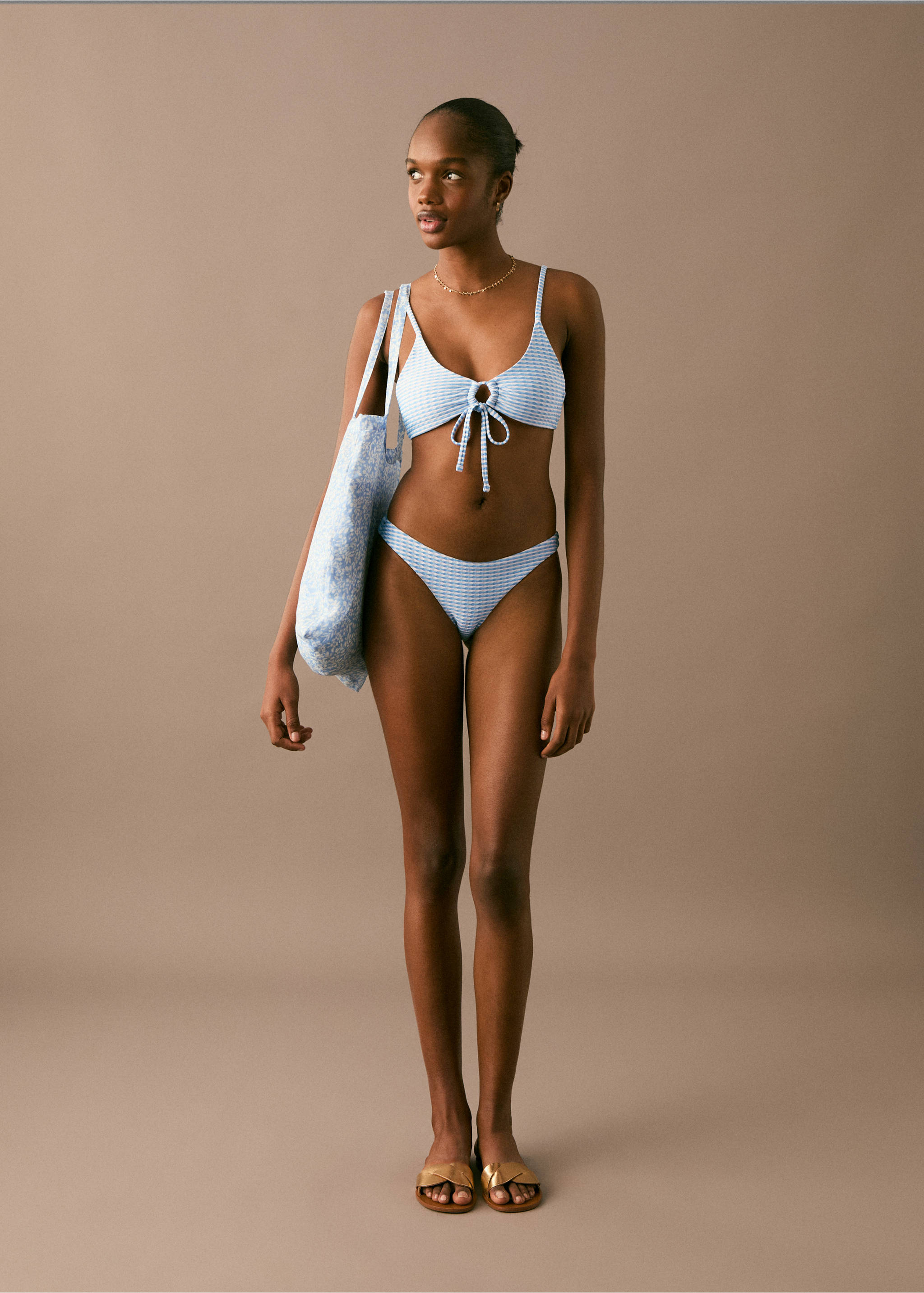 Bikini with textured bow - General plane, Sky Blue. Ref: 87005768-00.
