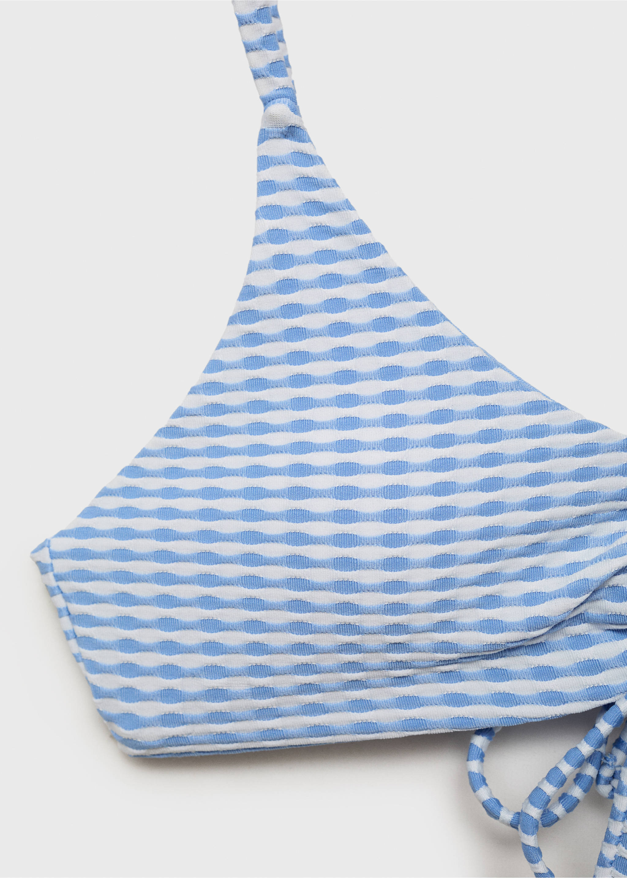 Bikini with textured bow - Details of the article 8, Sky Blue. Ref: 87005768-00.