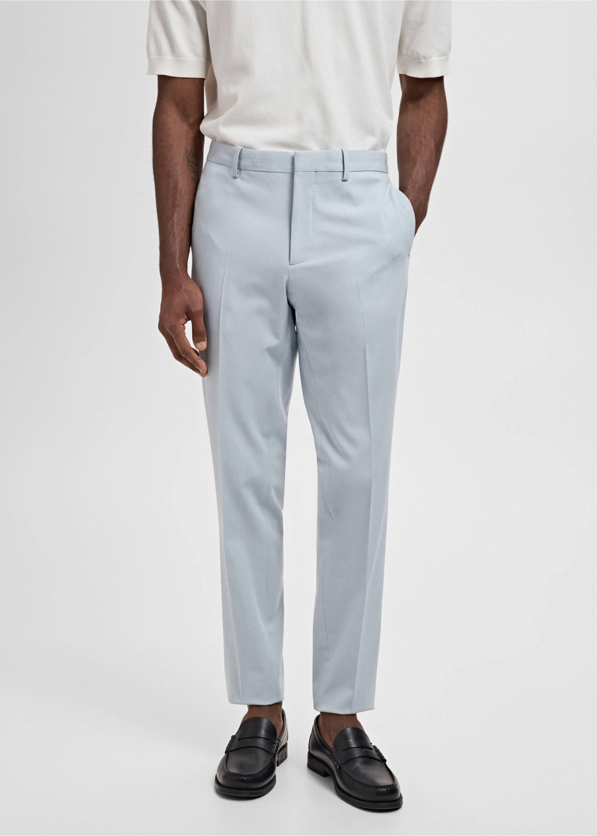 Super slim fit hlače za odijelo od rastezljive tkanine - Prikaz srednjeg dijela, Boja neba. Ref: 87005940-00.