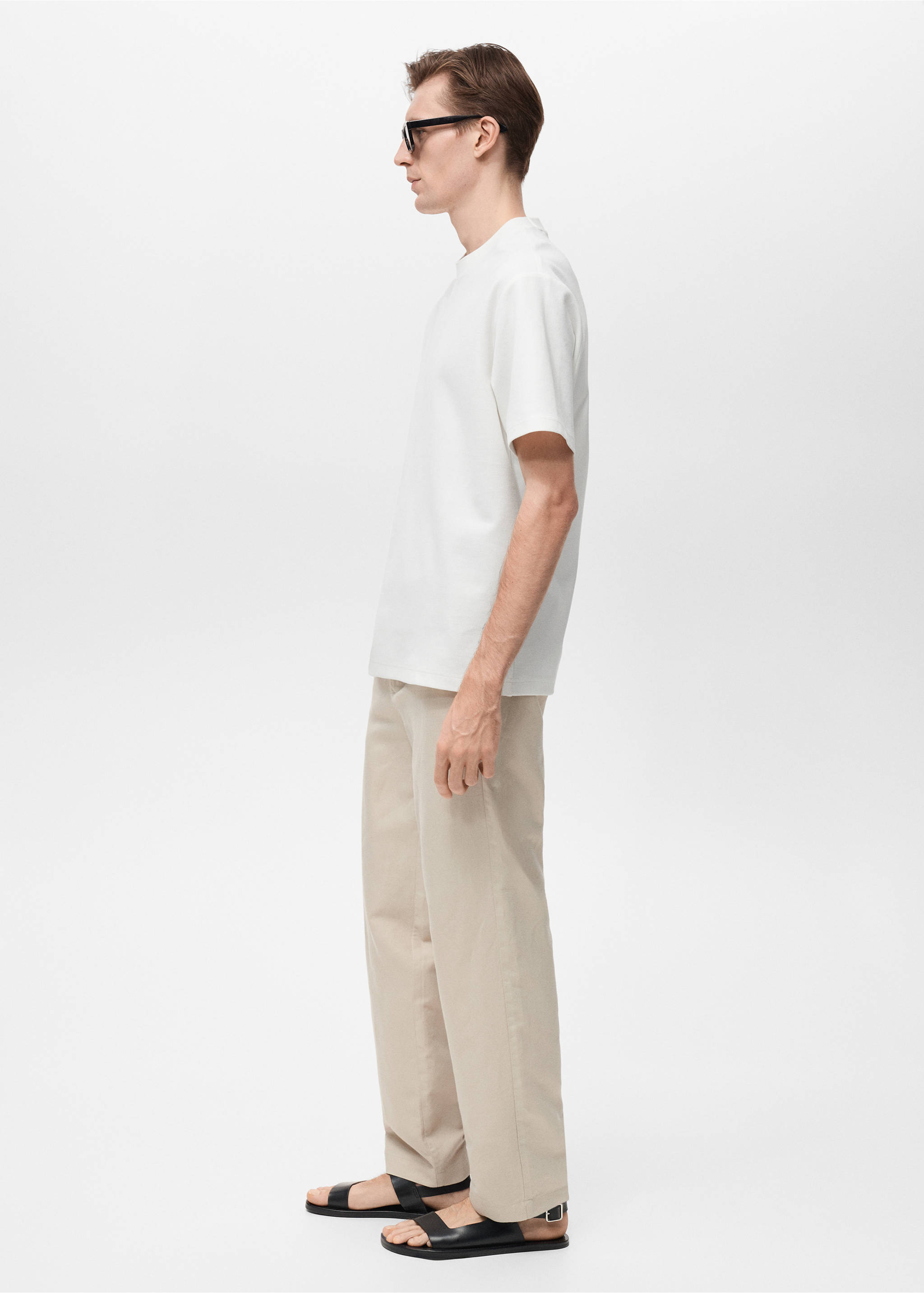T-shirt texture regular-fit - Détail de l'article 2, Blanc. Ref: 87005949-00.