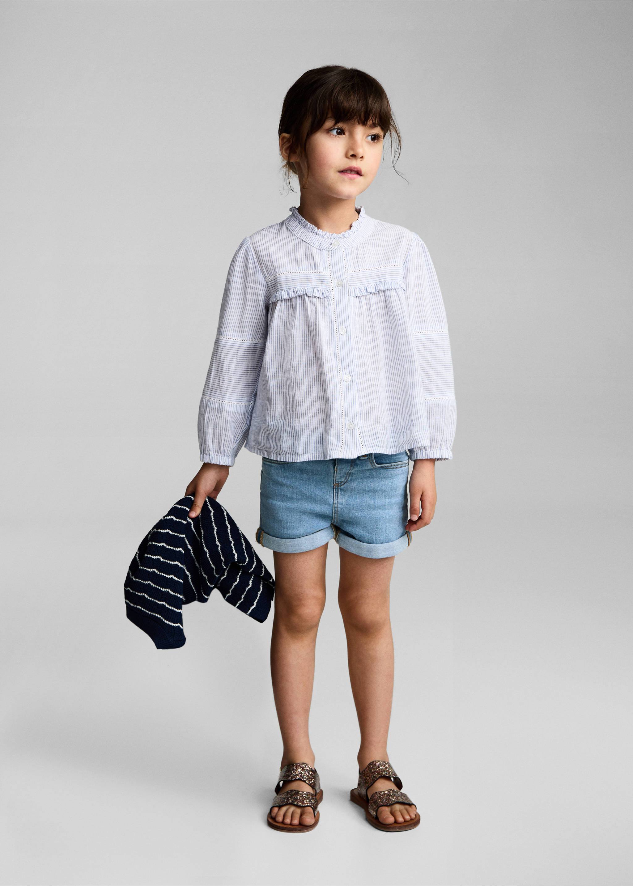 Denim-Shorts mit Umschlag am Saum - Allgemeine Ansicht, Mittelblau. Ref: 87005952-00.