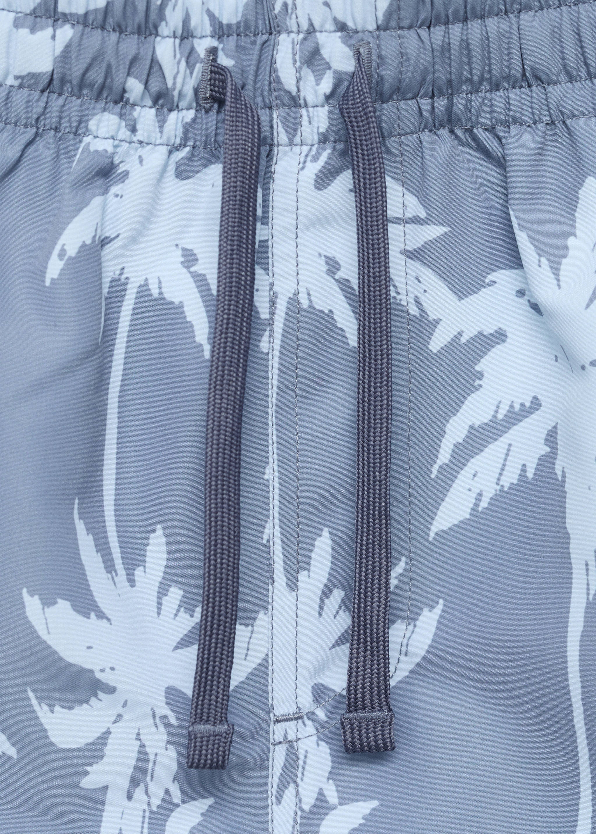 Palm trees print swimsuit trunks - Details of the article 8