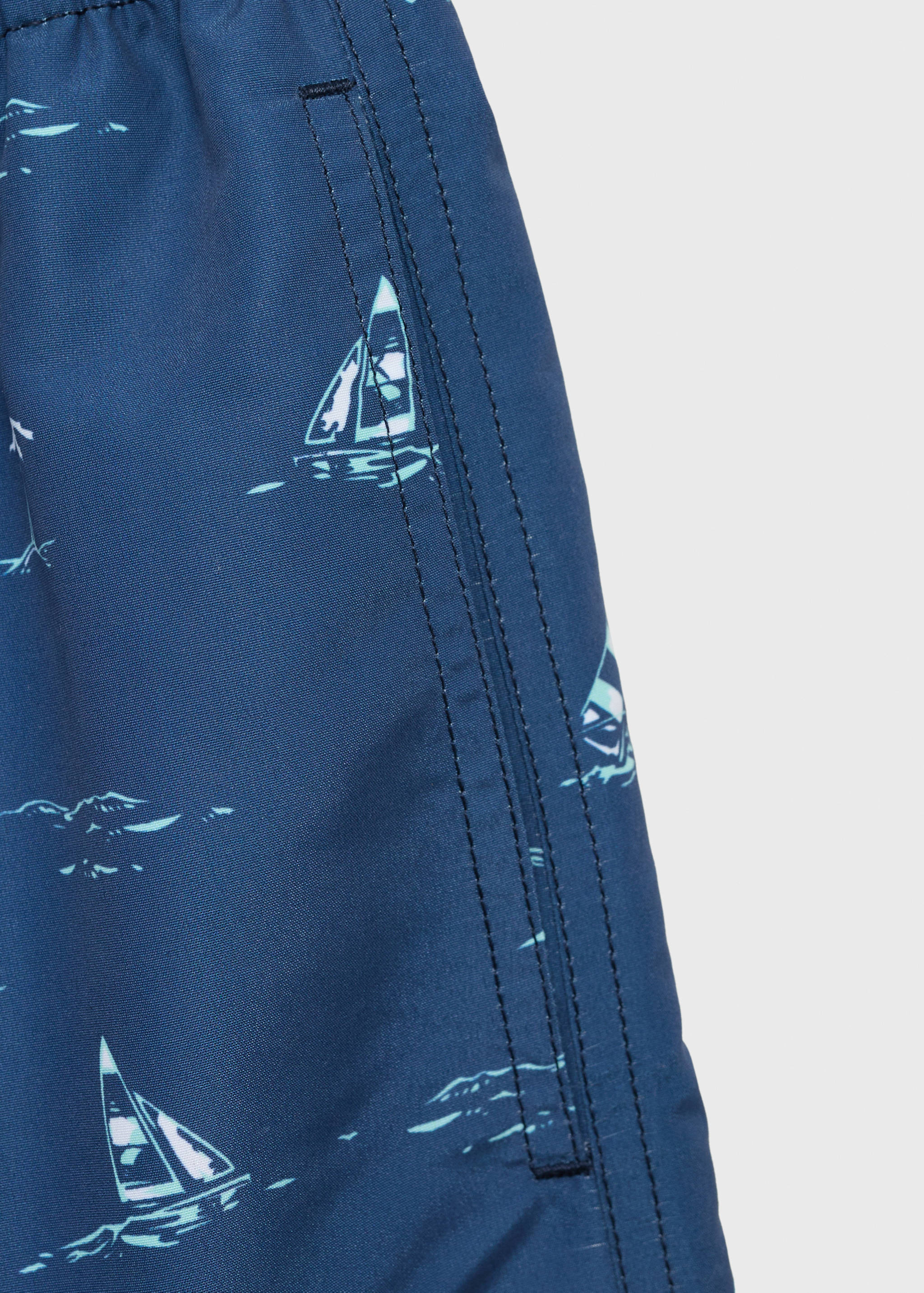 Palm trees print swimsuit trunks - Details of the article 8