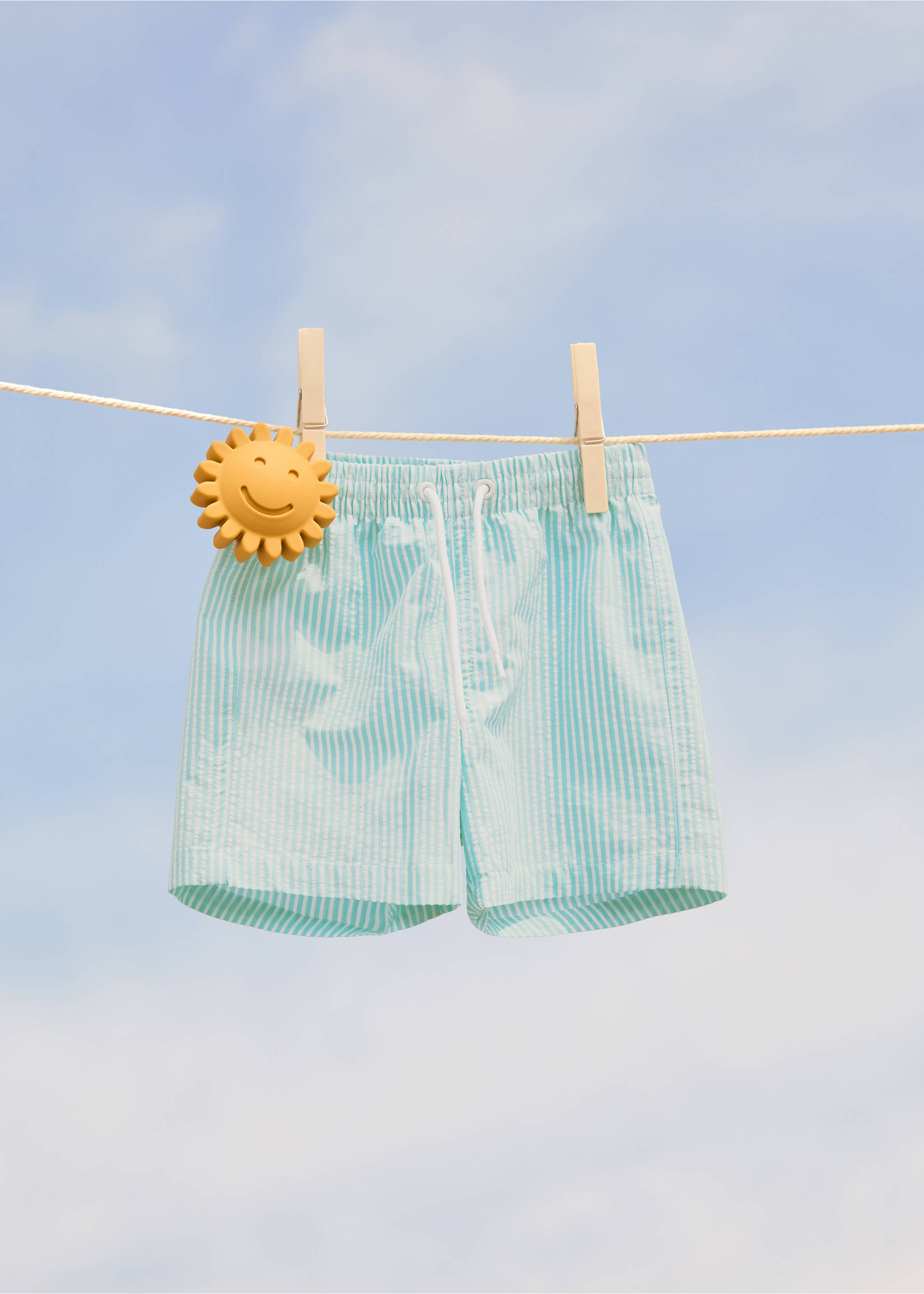 Seersucker striped swimsuit - Details of the article 6, Mint Green. Ref: 87005967-00.