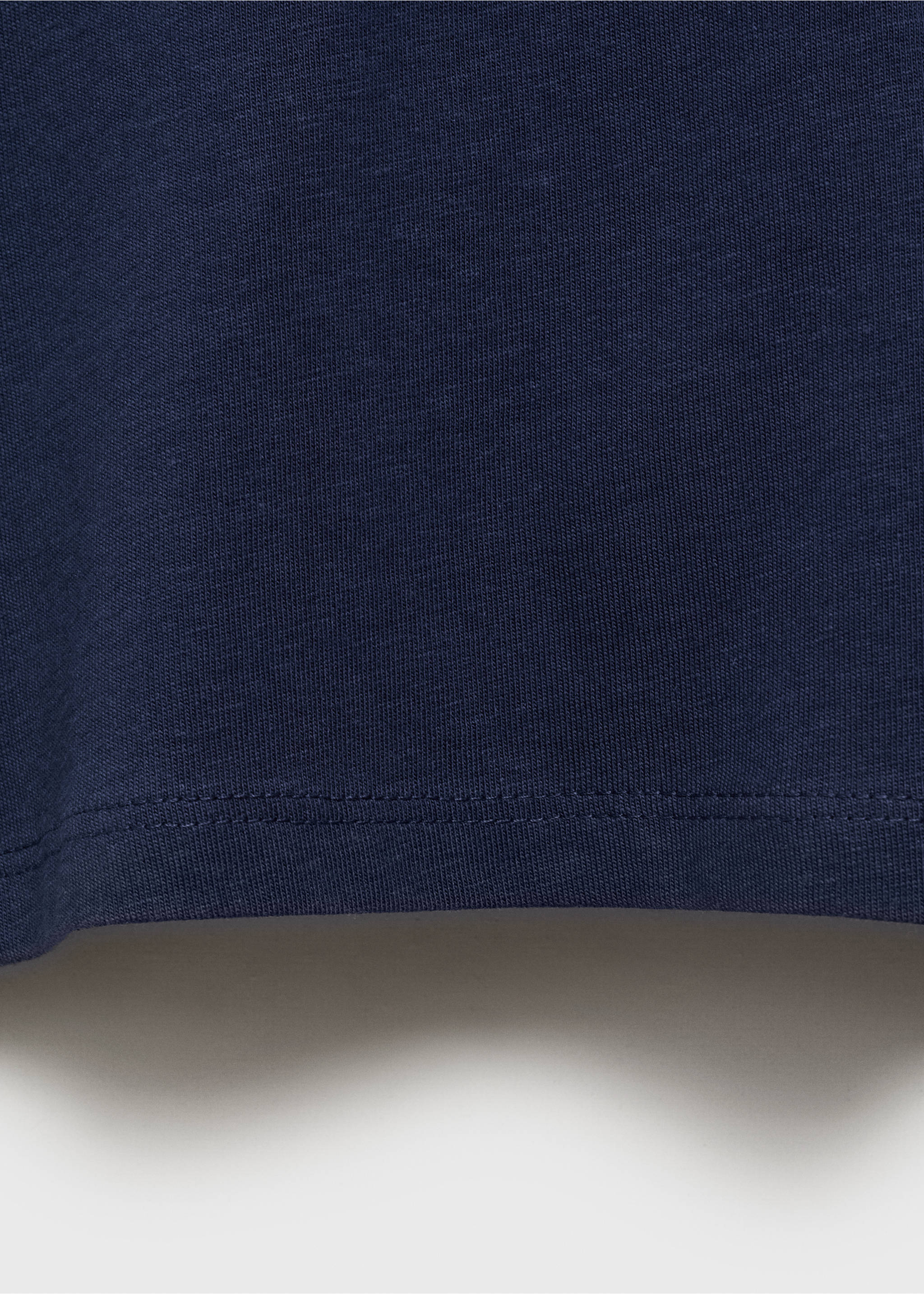 T-shirt cut out - Détail de l'article 0, Bleu marine foncé. Ref: 87006354-00.
