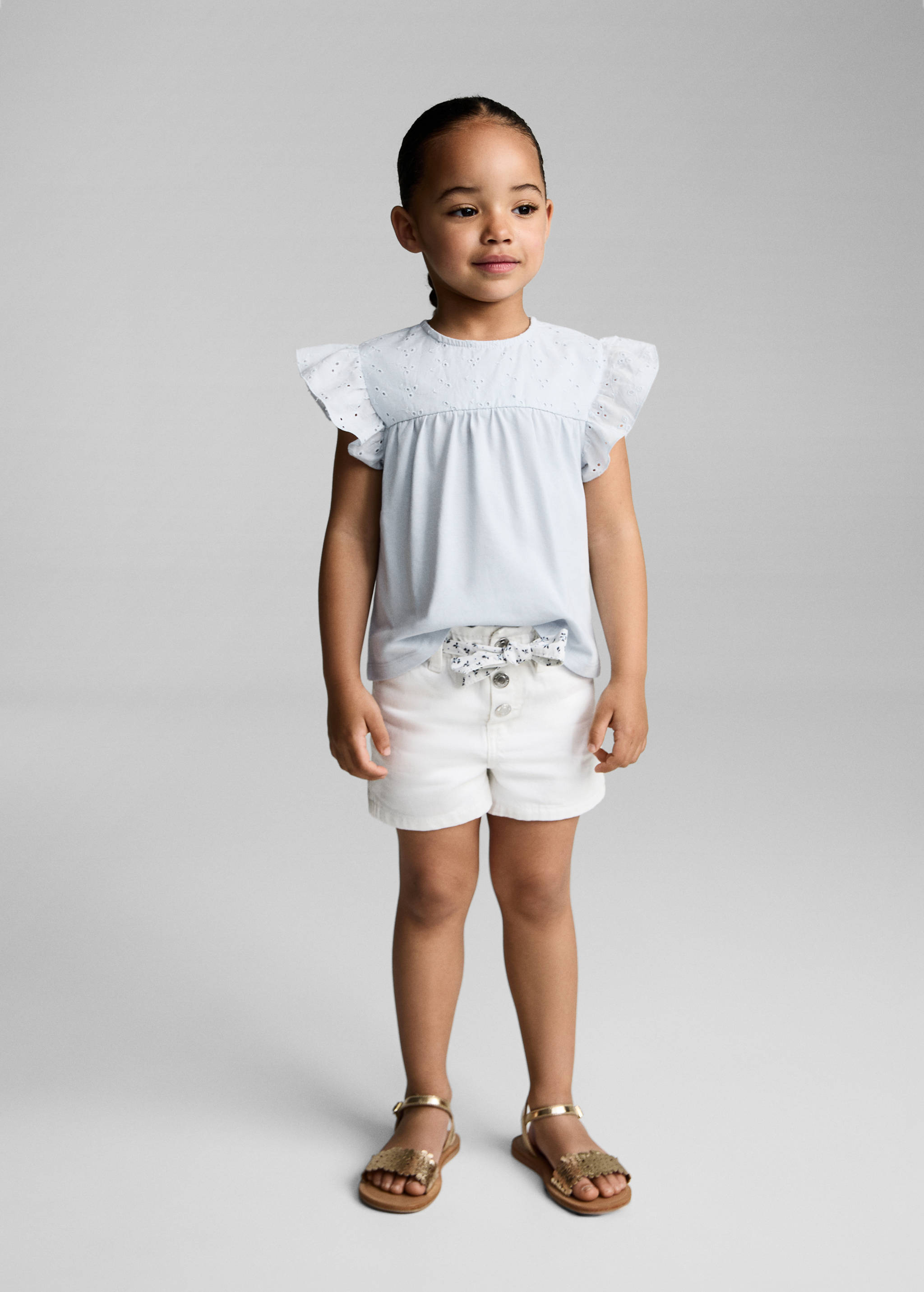 T-shirt détails ajourés - Plan général