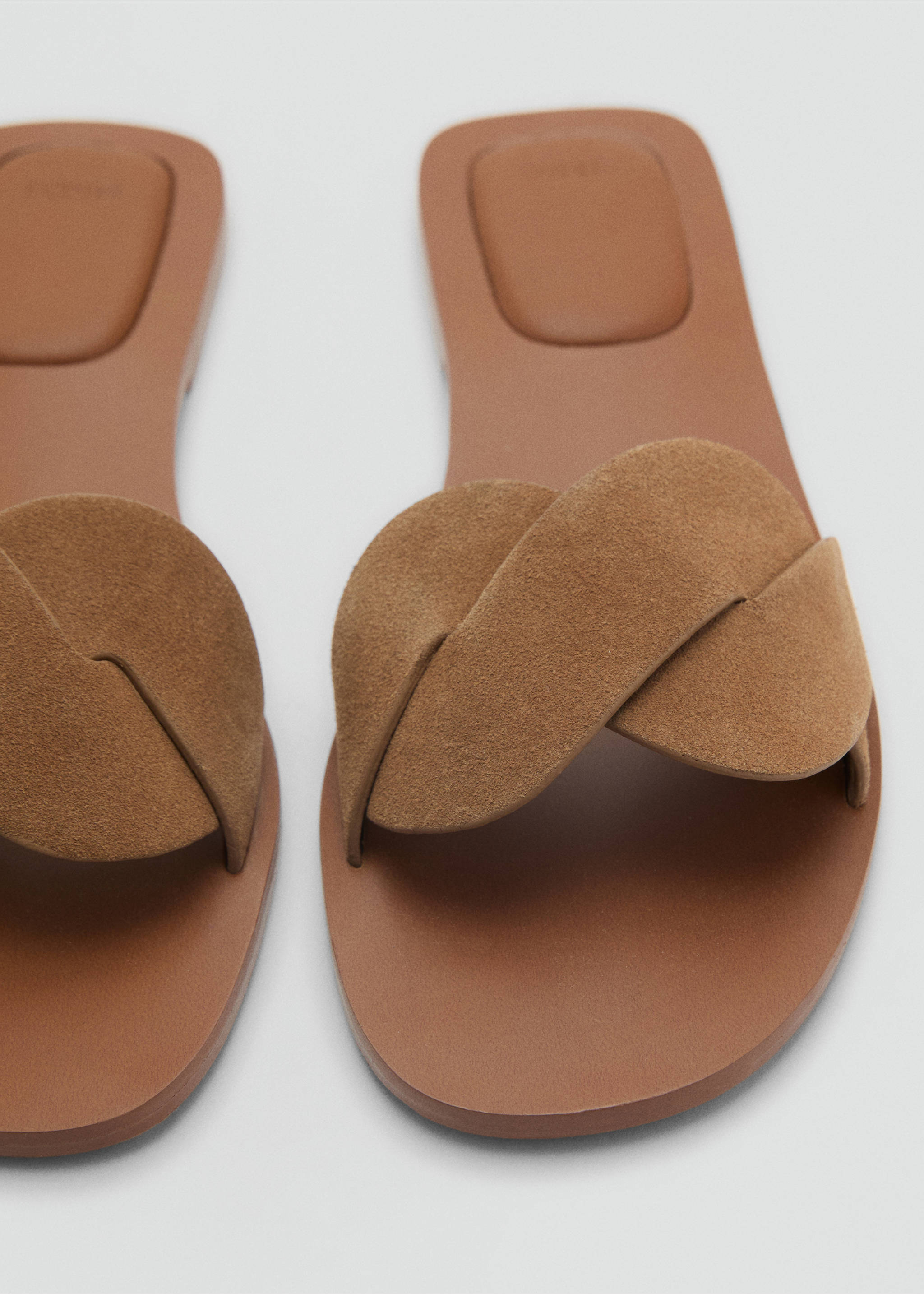 Leder-Riemensandale - Detail des Artikels 2, Sandfarben. Ref: 87006377-00.