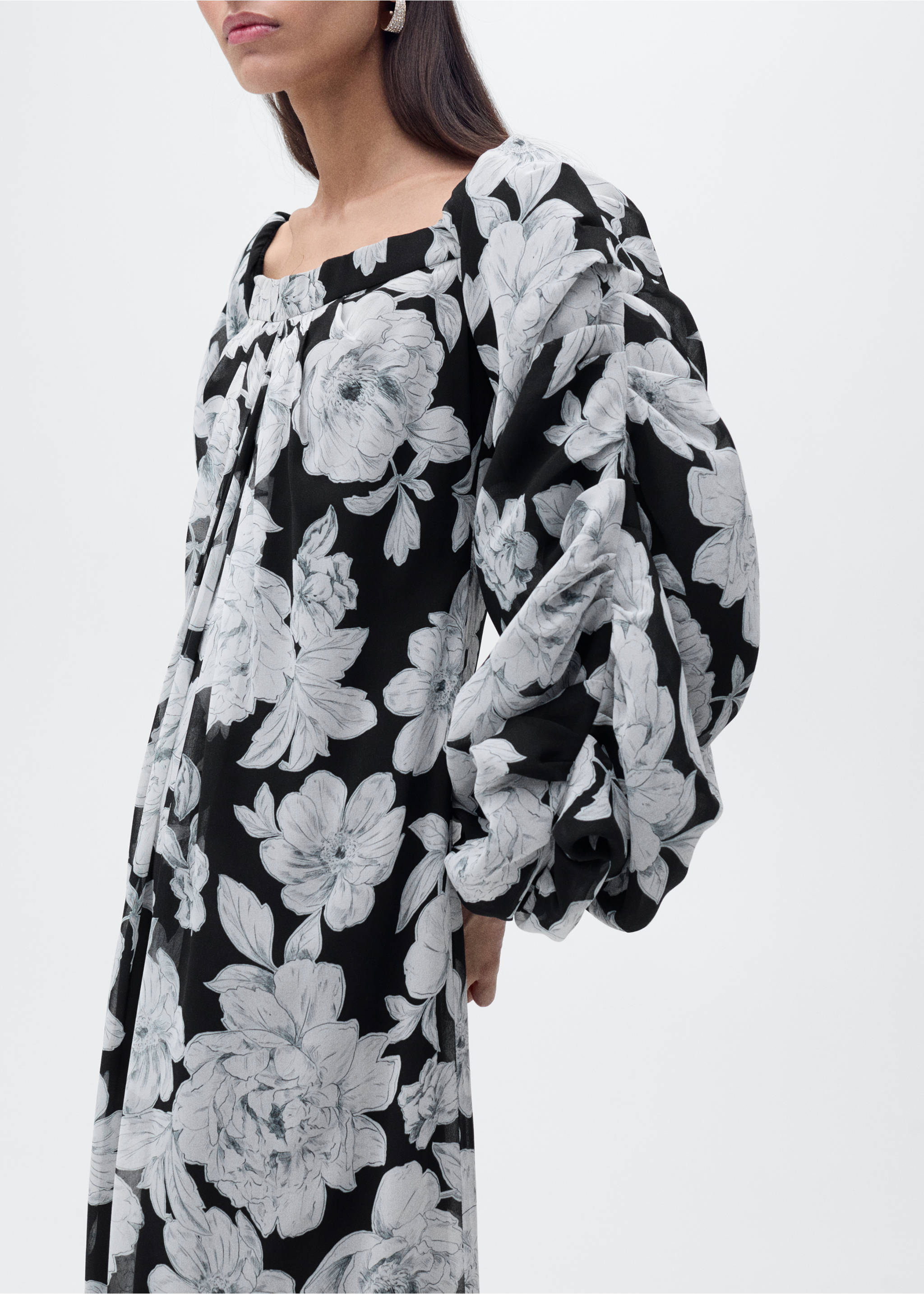 Vestit floral paraula d'honor - Pla mig, Negre. Ref: 87006382-00.