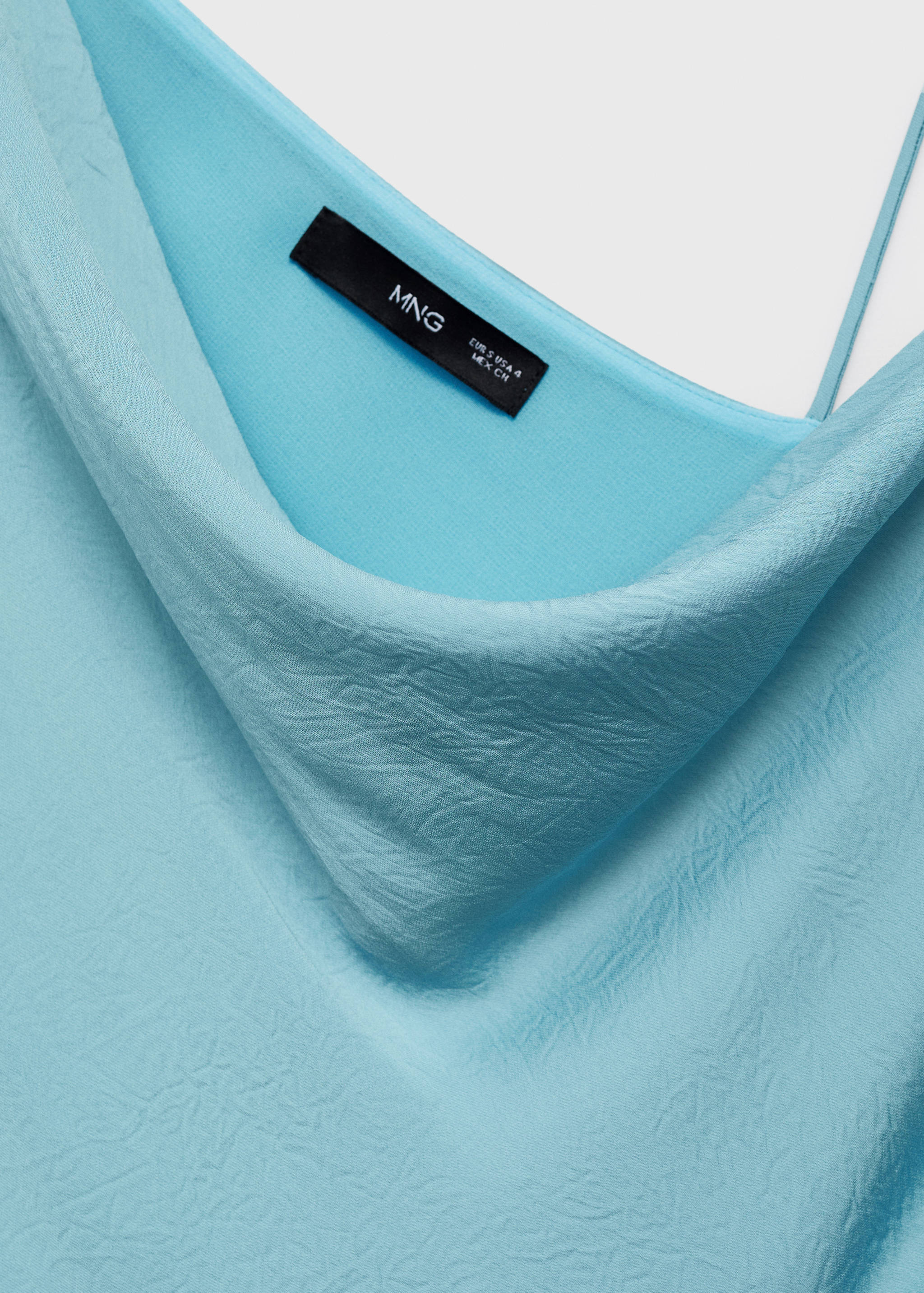 Asymmetrische jurk met kreukeffect - Detail van het artikel 8