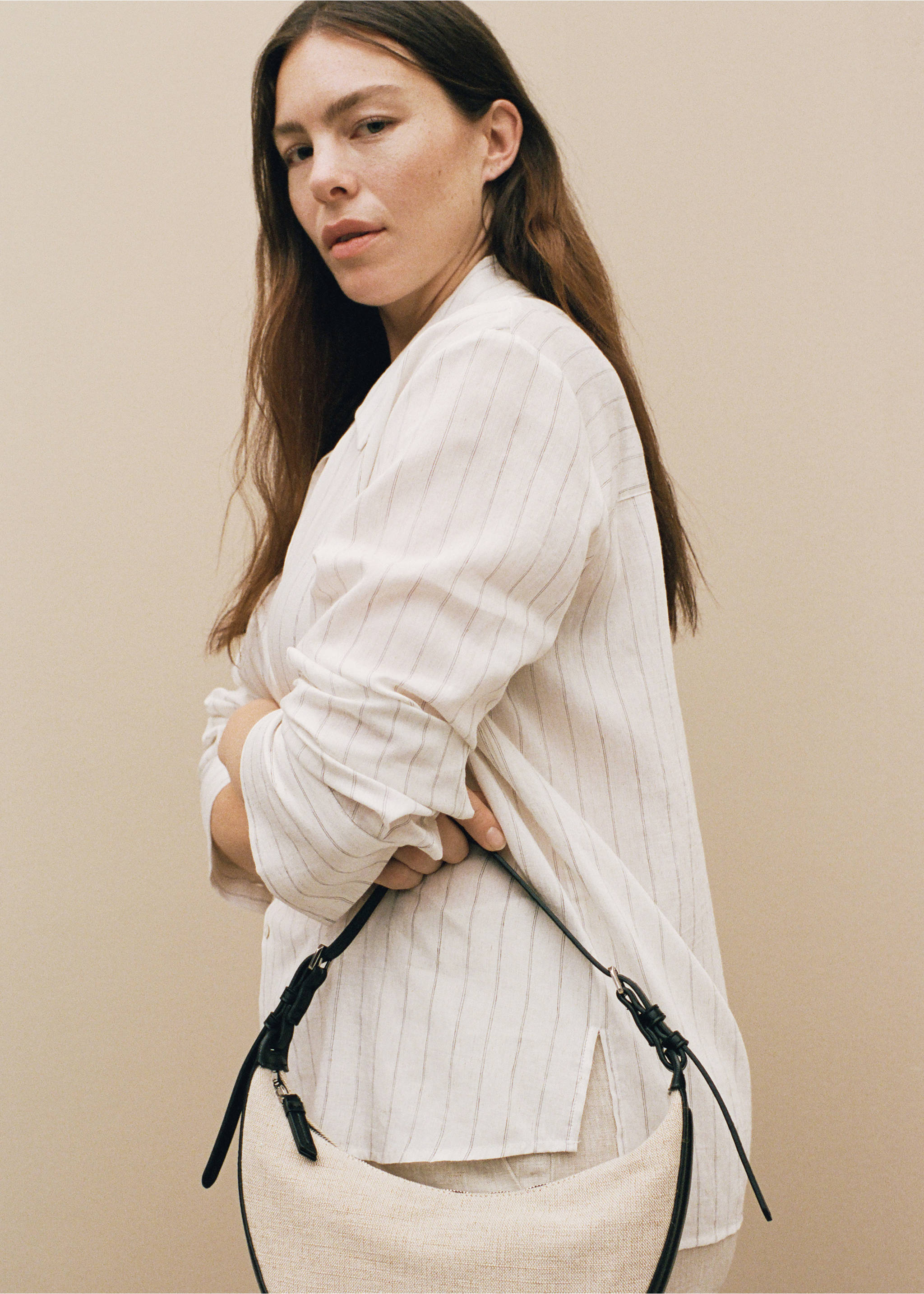 Mini oval linen-blend shoulder bag - General plane, Black. Ref: 87007169-00.