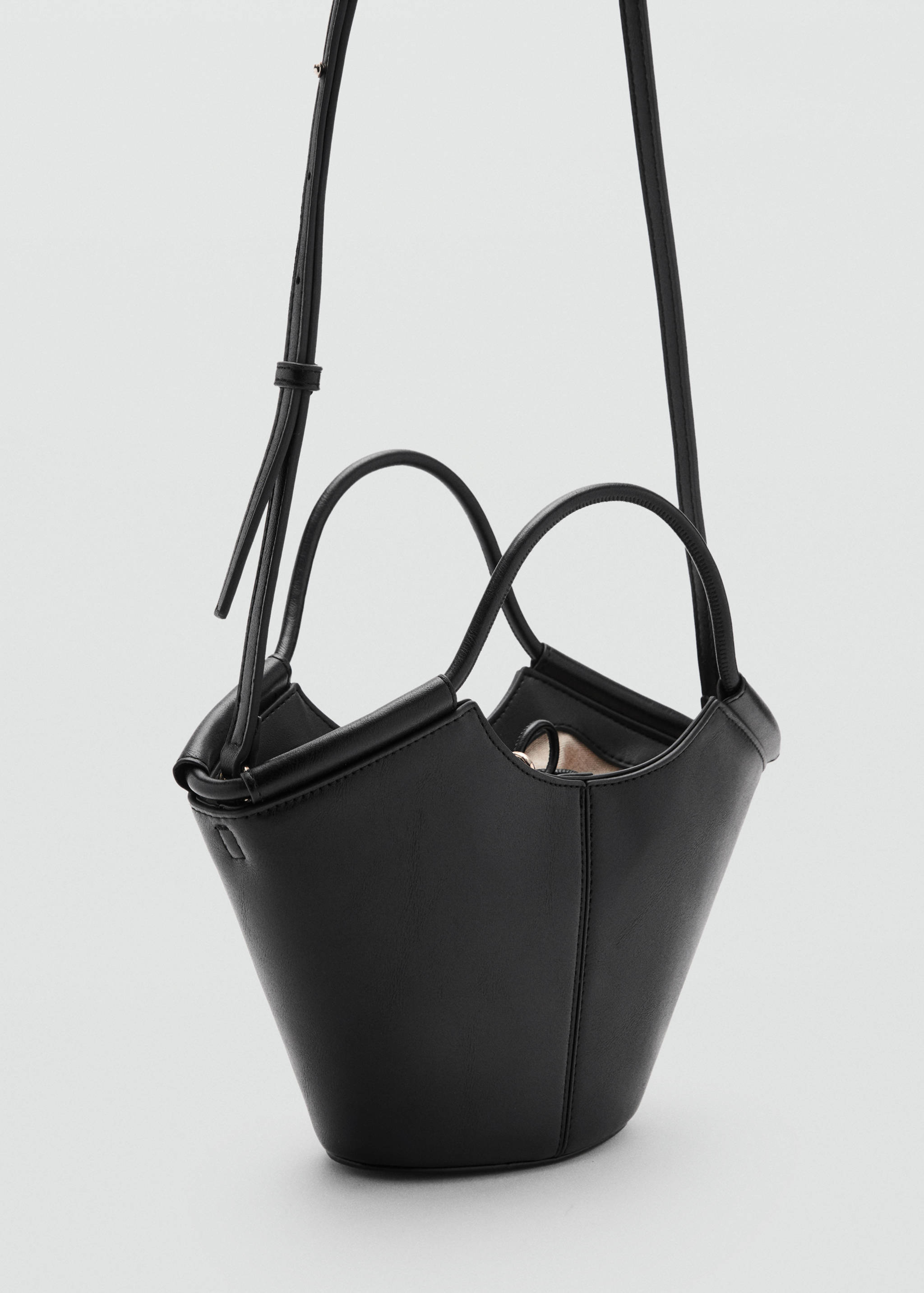 Mini sac à bandoulière style cabas - Plan moyen