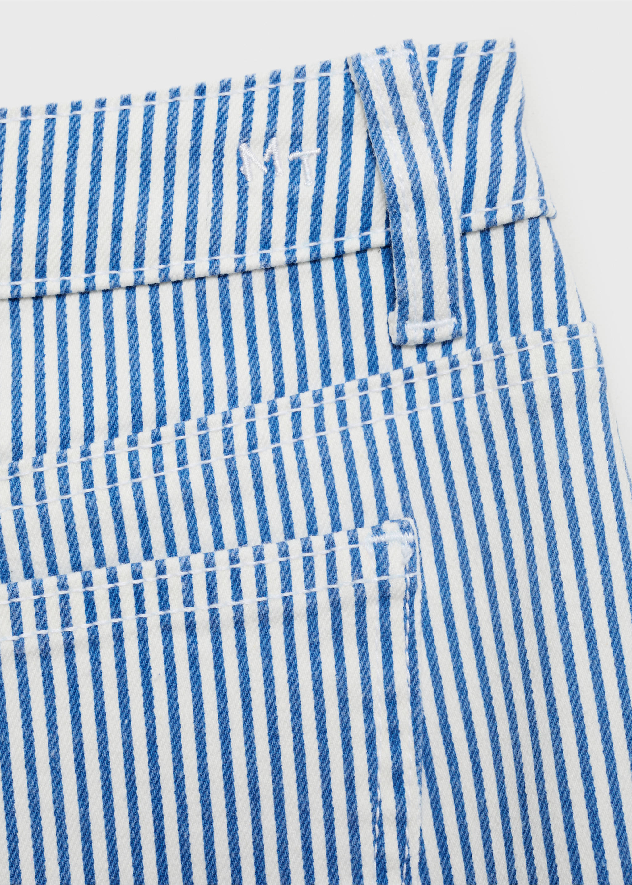 Low-waist striped shorts - Details of the article 8, Blue. Ref: 87007176-00.