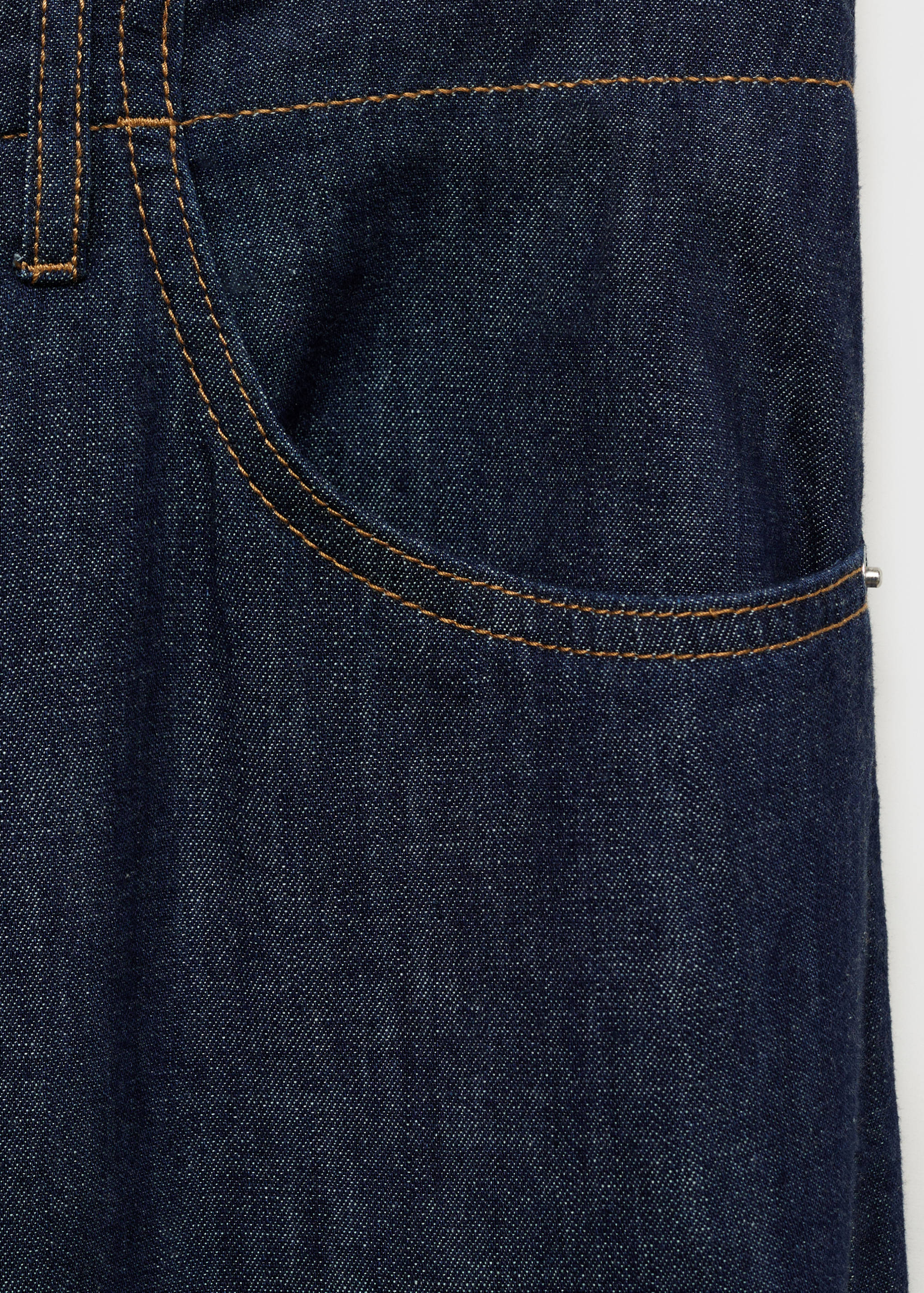 Wideleg-Jeans mit mittlerer Bundhöhe - Detail des Artikels 0