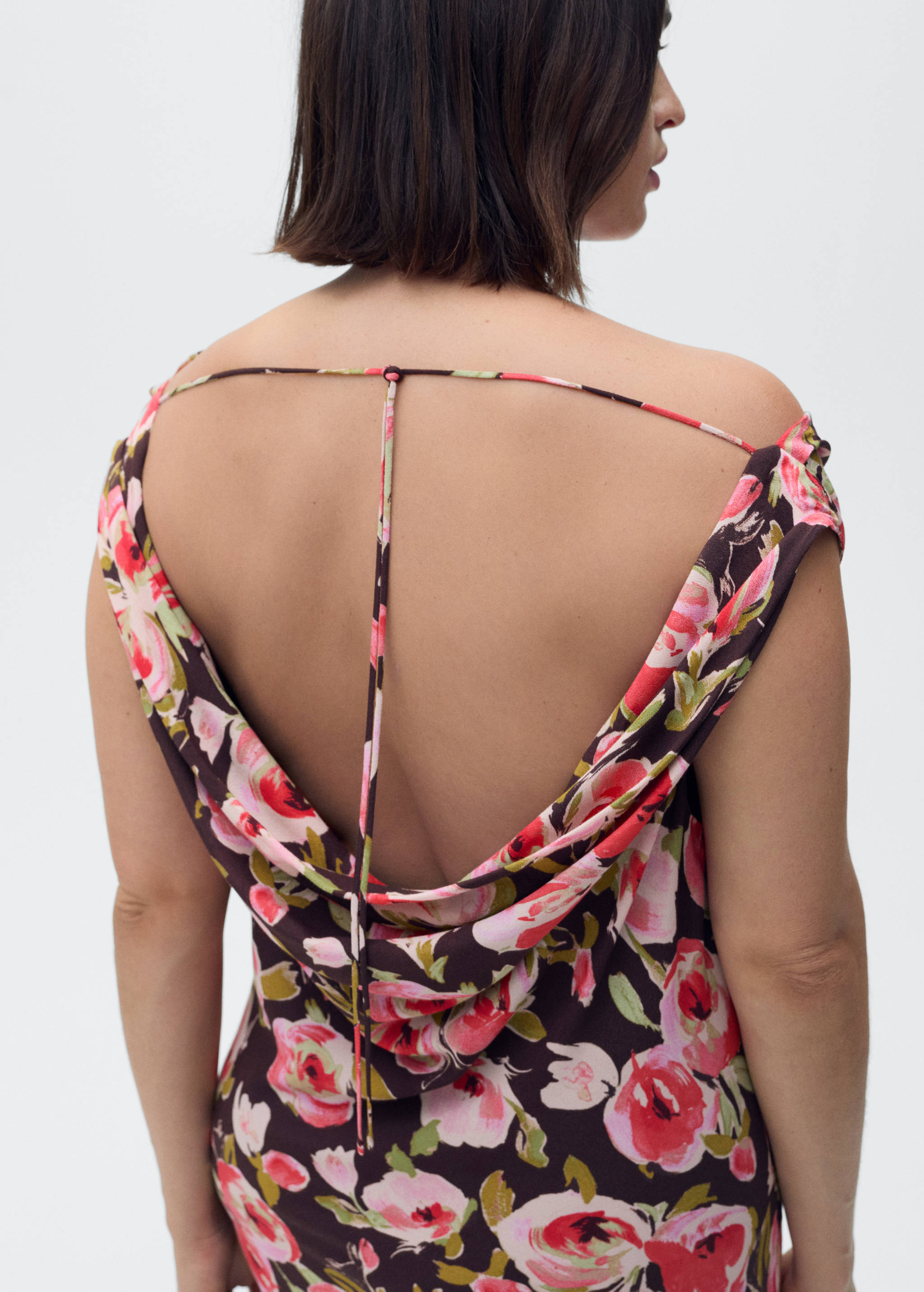 Robe fleurie col bénitier - Détail de l'article 4