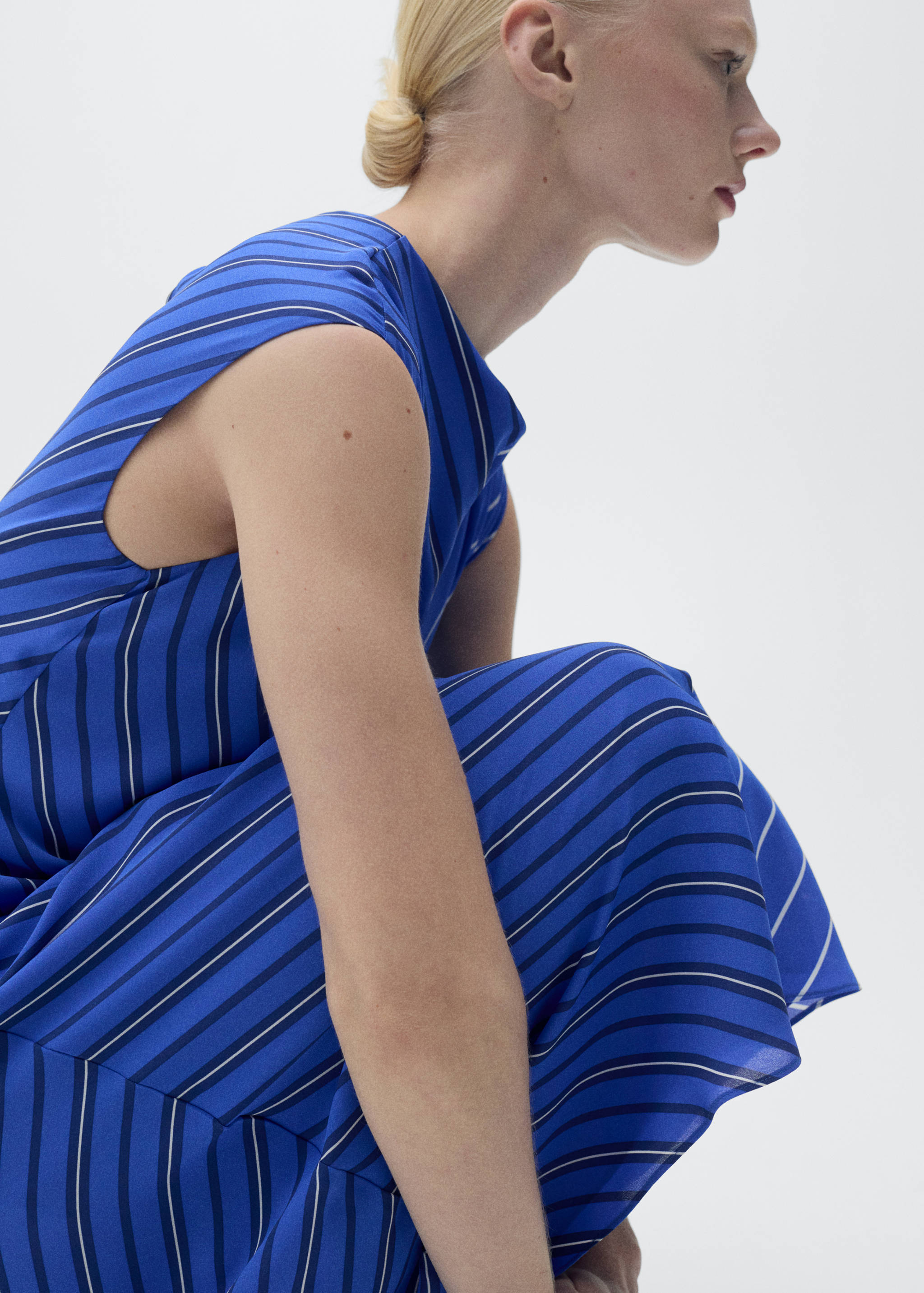Combined striped flared dress - Details of the article 2
