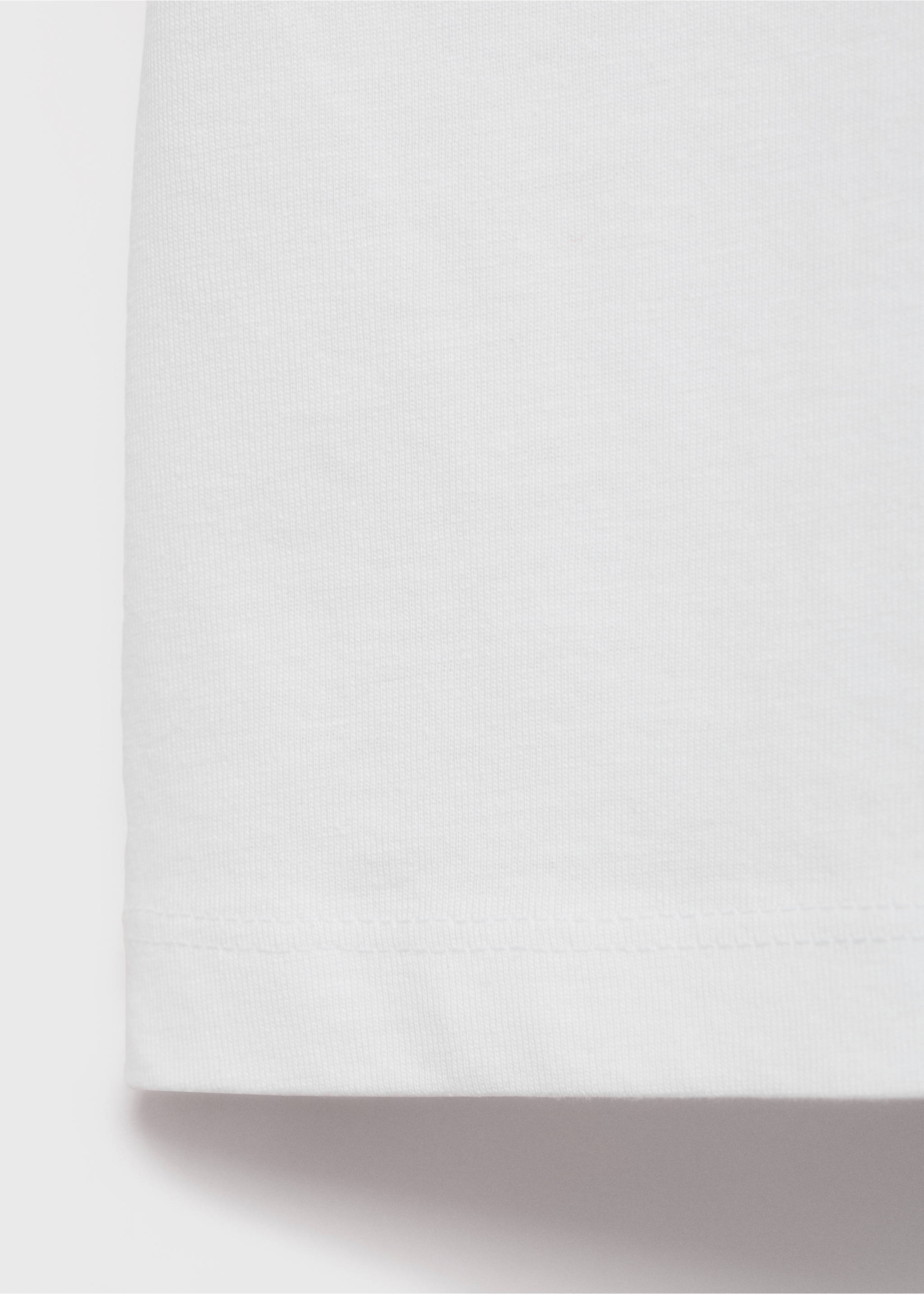 T-Shirt mit reliefartigem Schriftzug - Detail des Artikels 0, Cremeweiß. Ref: 87007714-00.