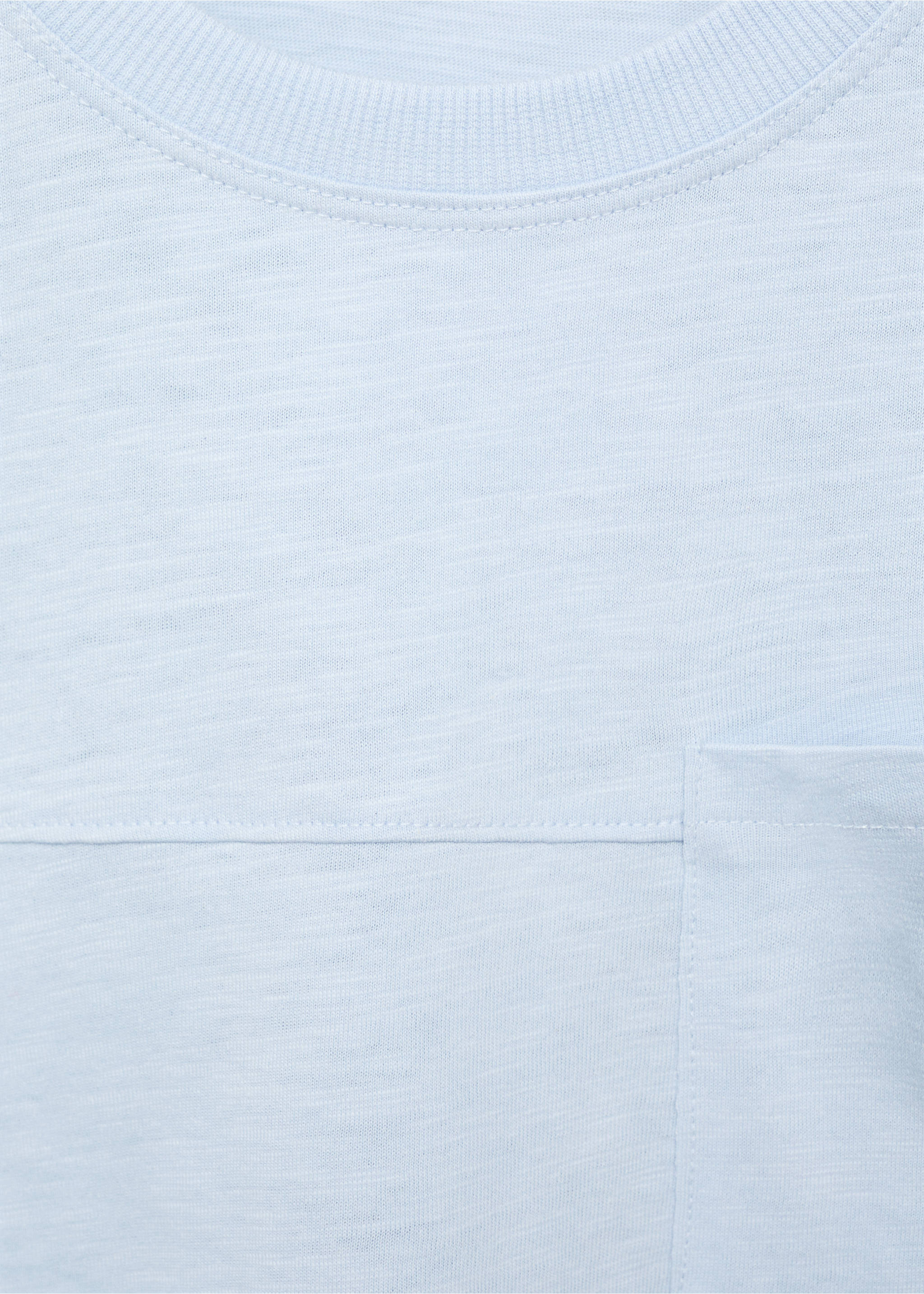 Patch pocket T-shirt - Details of the article 8, Blue. Ref: 87007719-00.