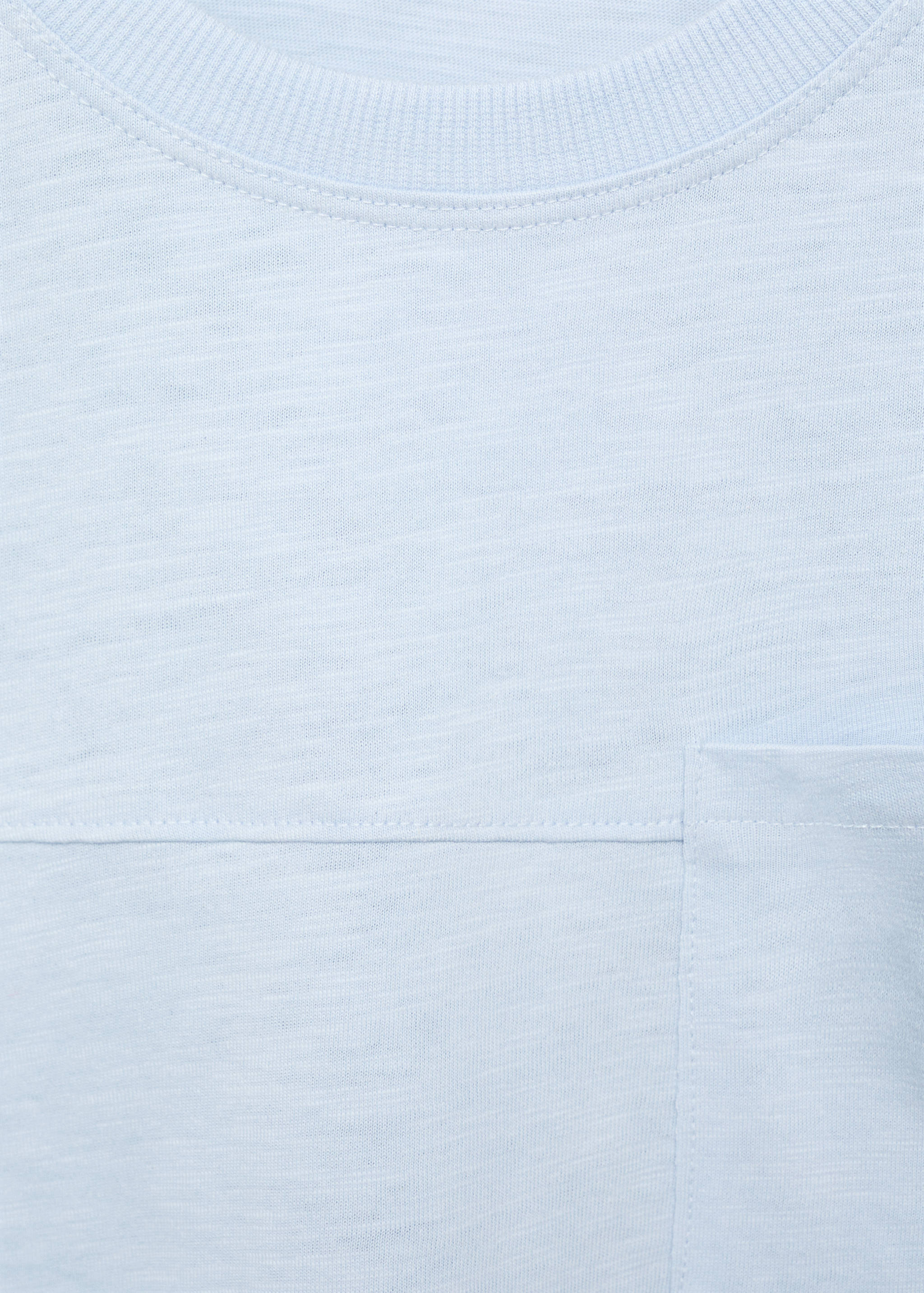 Patch pocket T-shirt - Details of the article 8