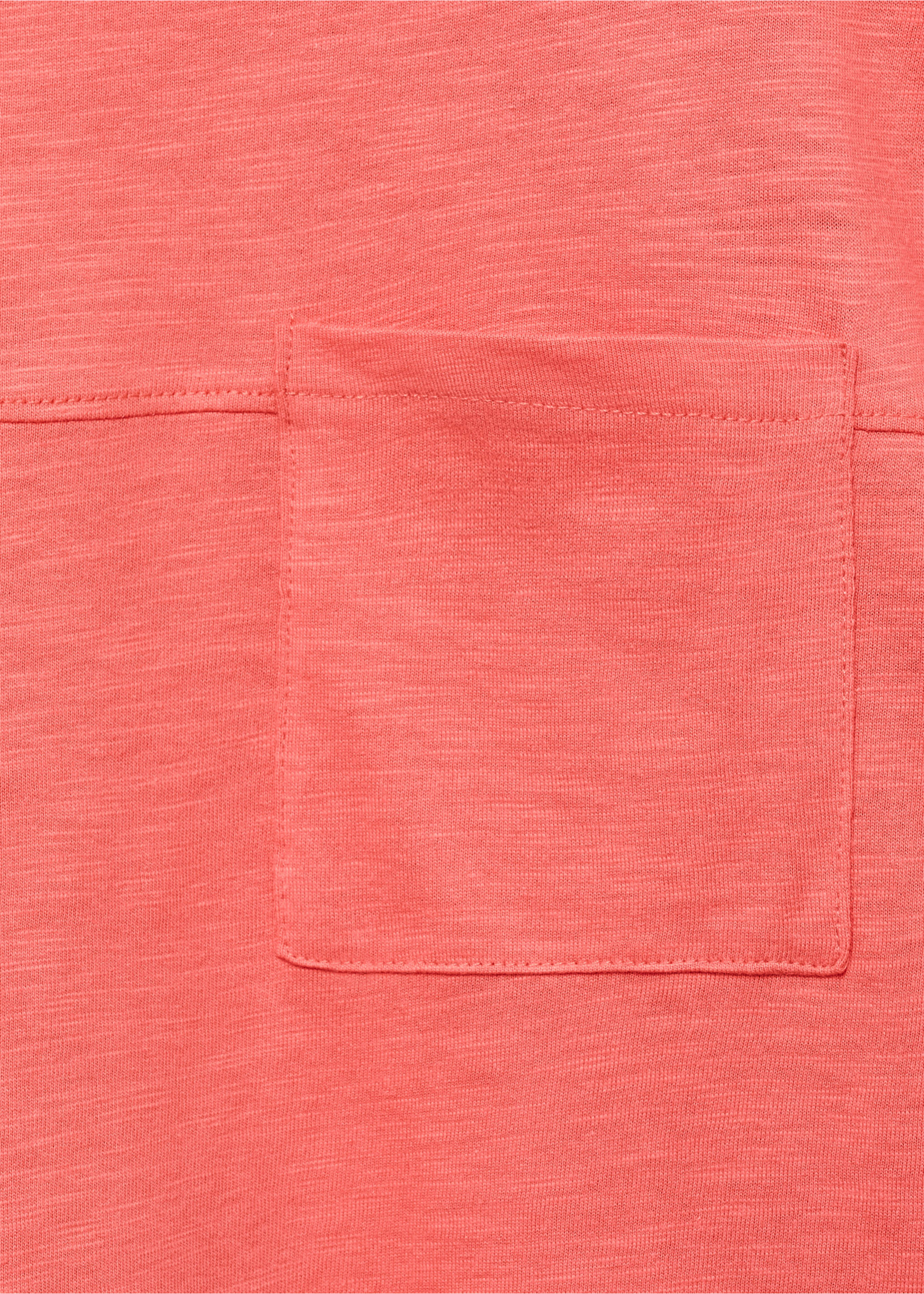 T-shirt poche plaquée - Détail de l'article 8, Corail. Ref: 87007719-00.