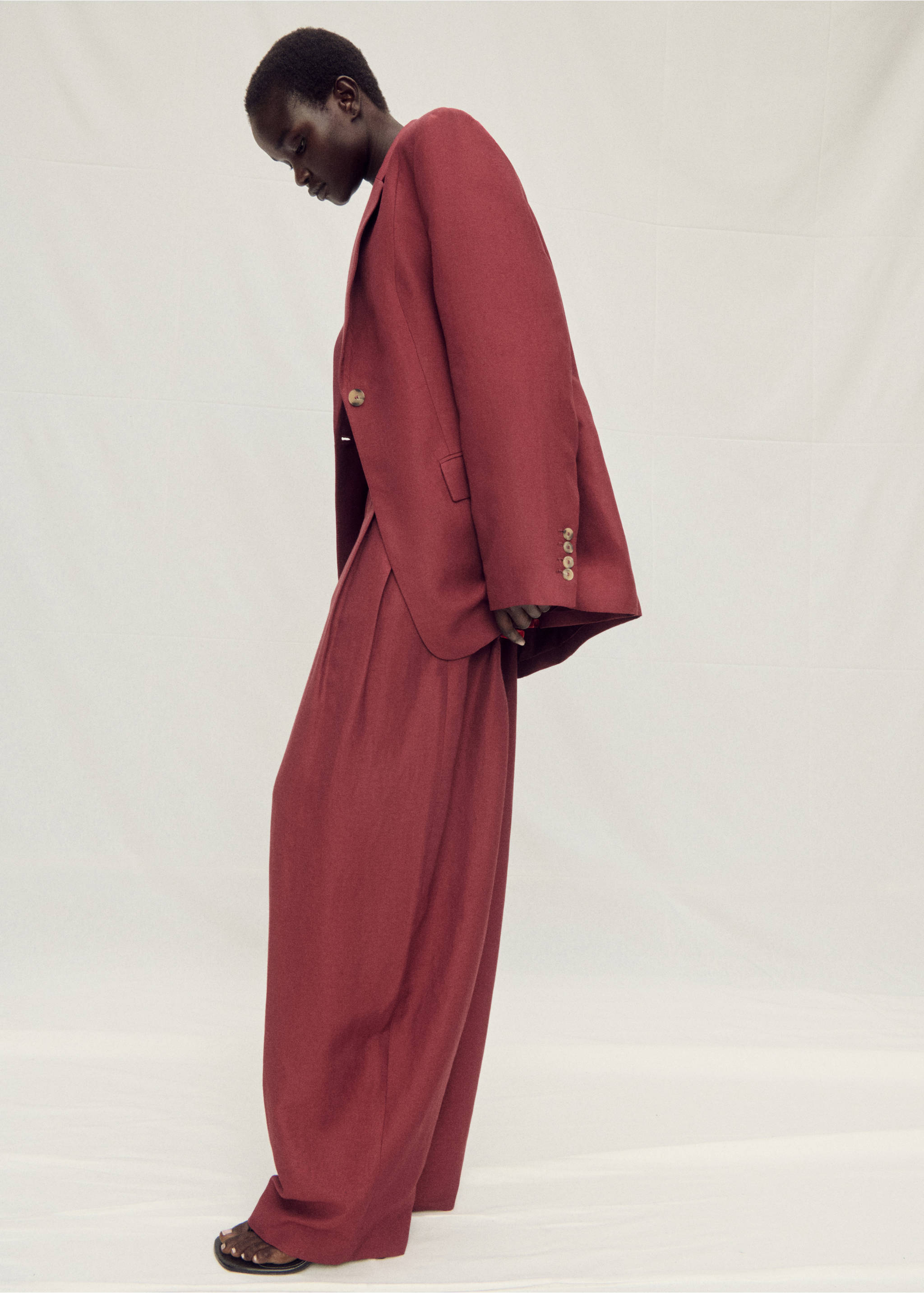 Wide leg linen-blend suit trousers - Details of the article 2, Wine. Ref: 87007721-00.