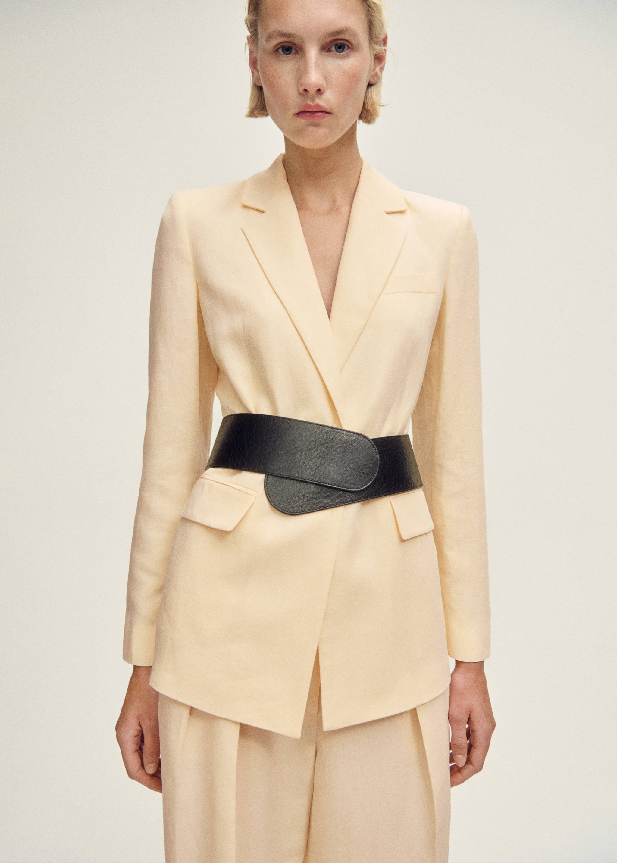 Gerade Anzughose aus Leinengemisch - Detail des Artikels 1