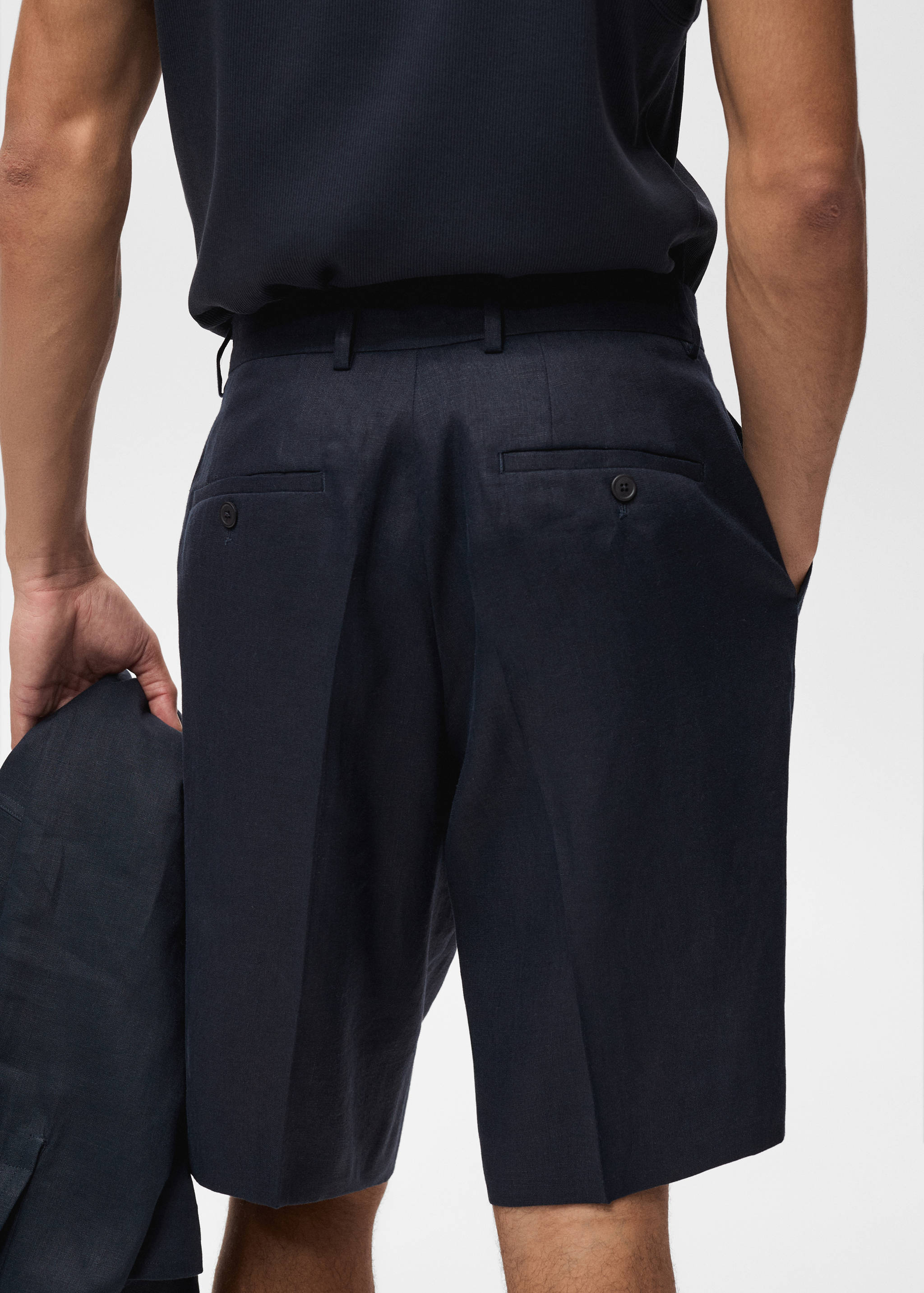 Calções slim fit de 100% linho - Pormenor do artigo 6