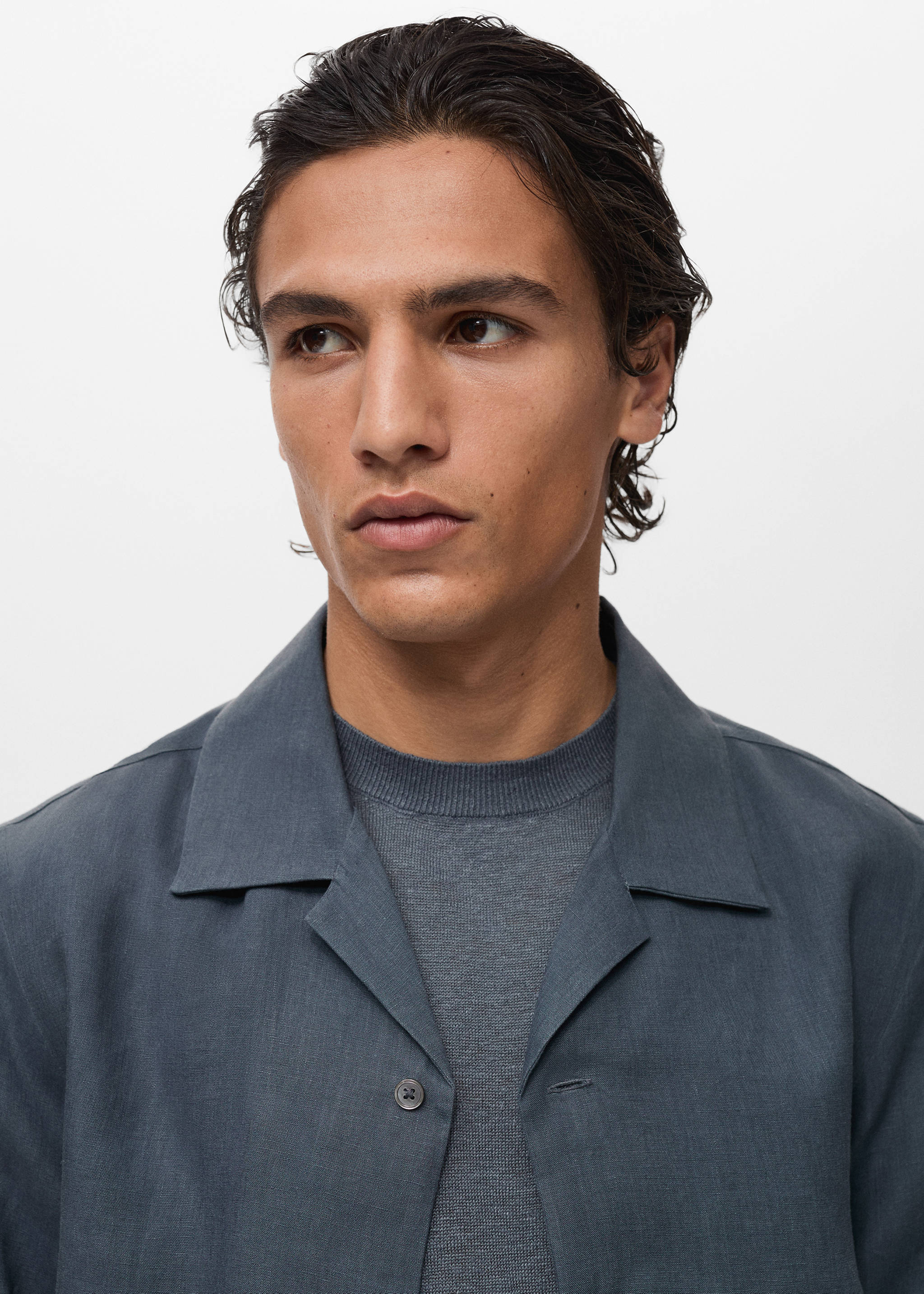 100% linen bowling-collar shirt - Details of the article 1