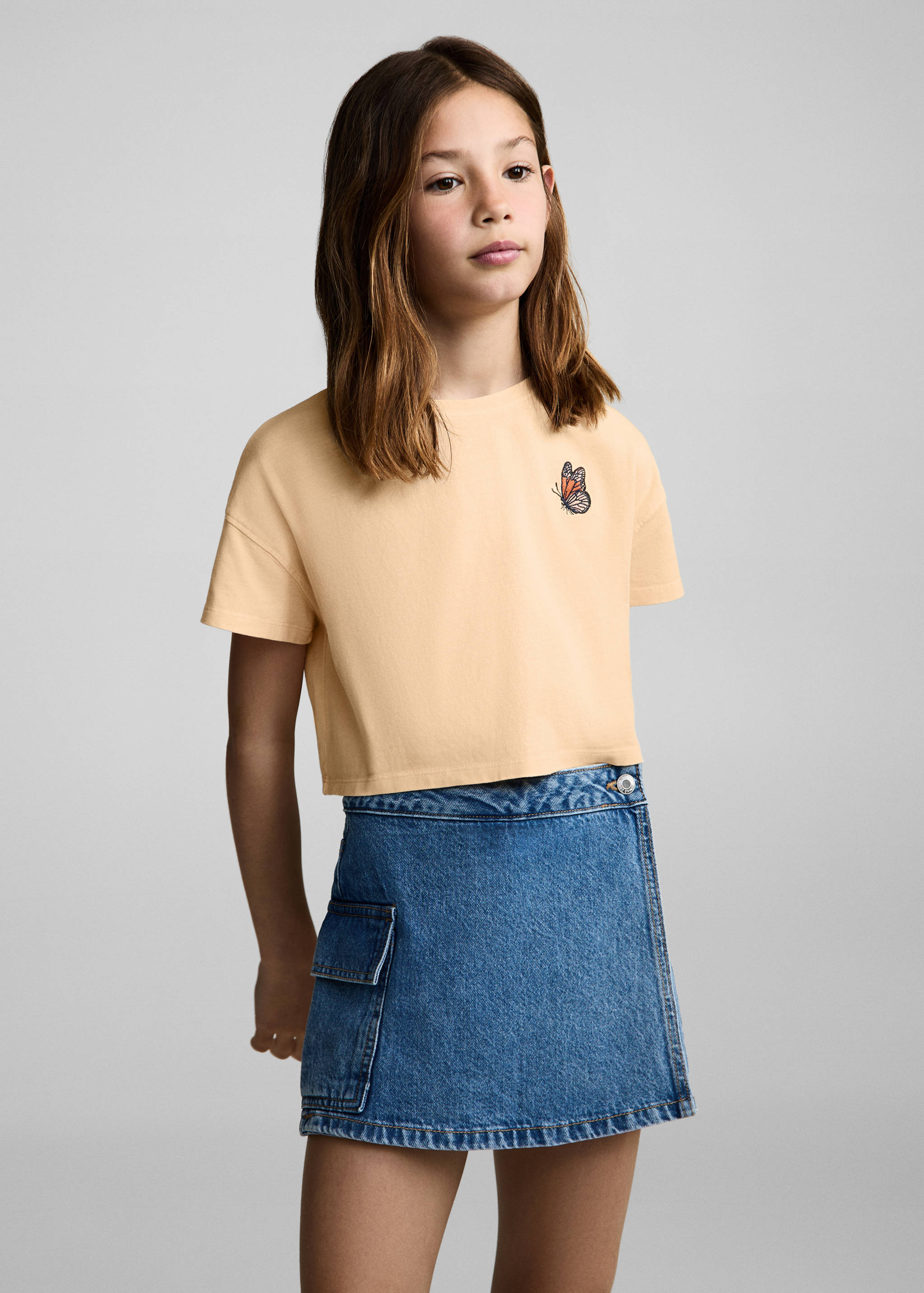 Gemustertes Cropped-T-Shirt - Mittlere Ansicht