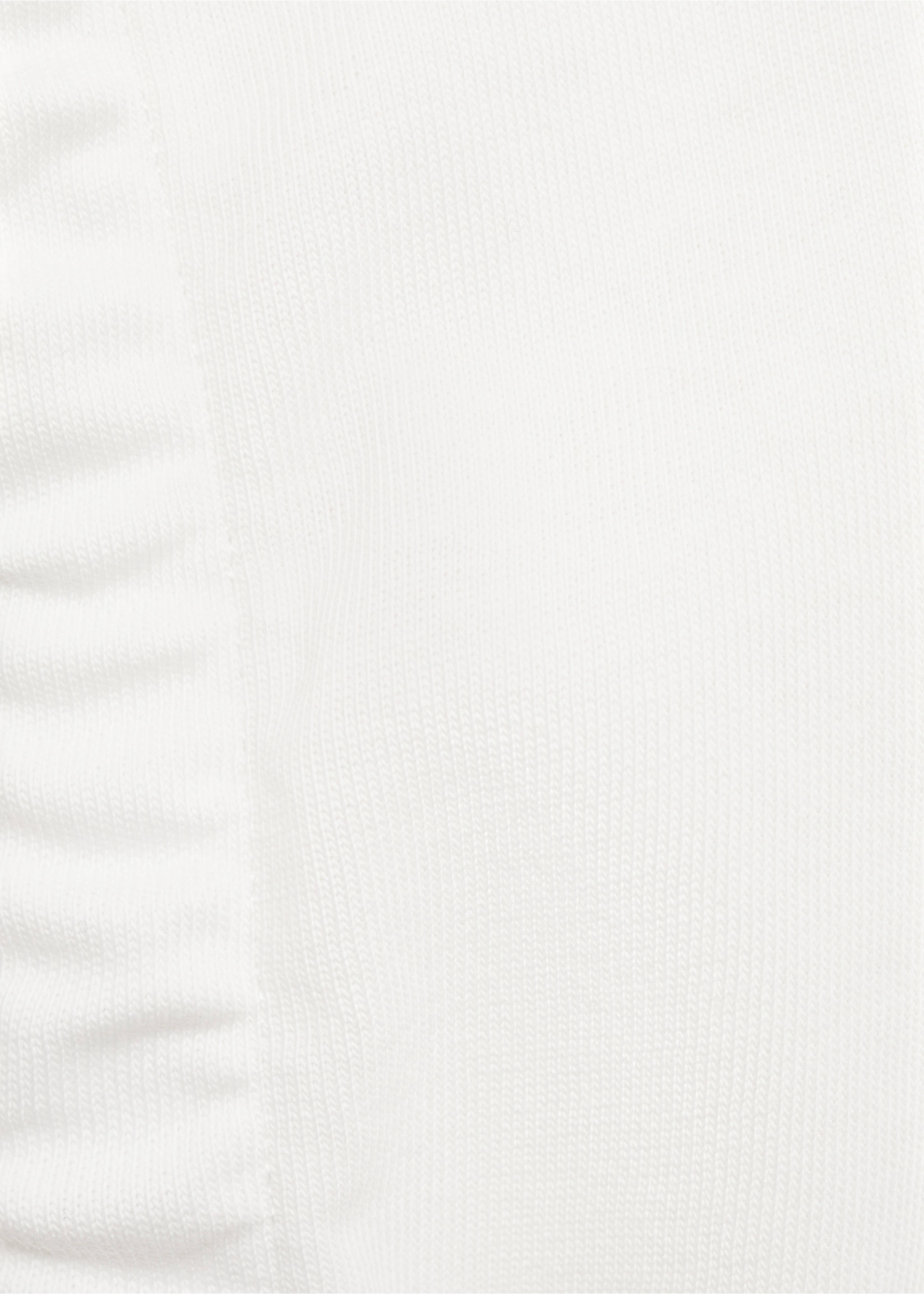Gathered sleeve t-shirt - Details of the article 8, Off White. Ref: 87008286-00.