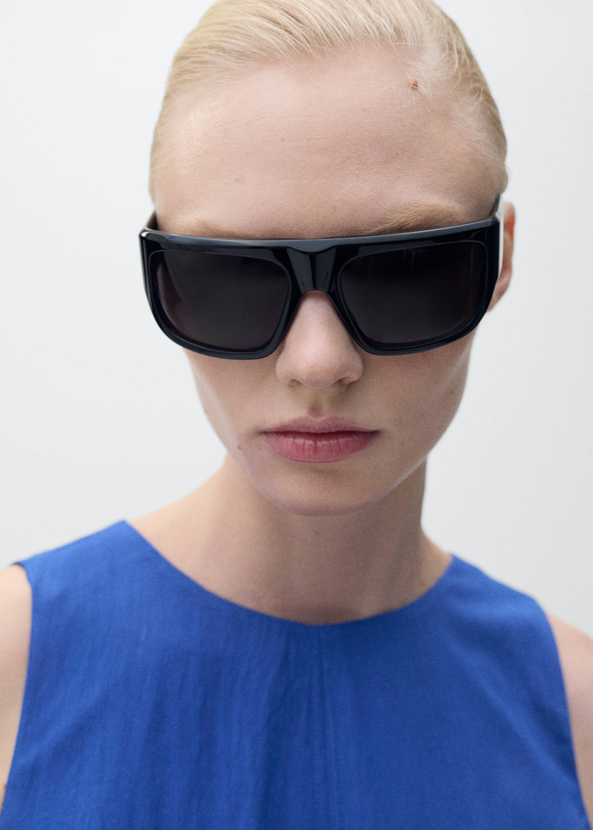 Midi-dress with puffed hem - Details of the article 1